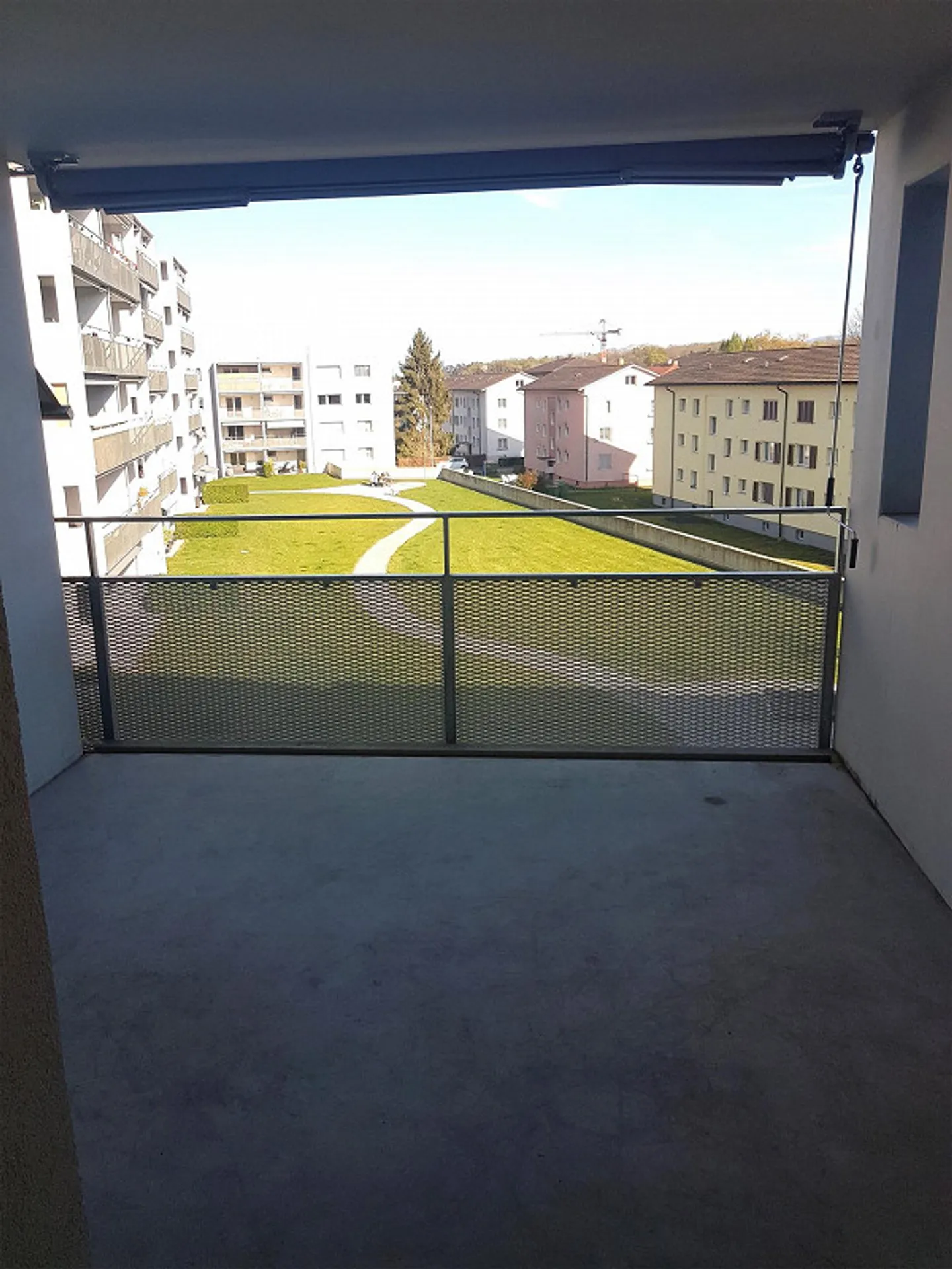 Appartamento moderno di 2,5 stanze con balcone coperto - Foto 9 di 10