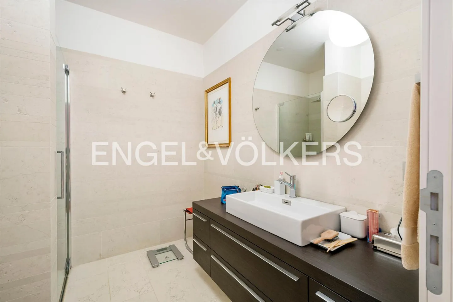 High-quality apartment with garden and lake view - Photo 11 of 13