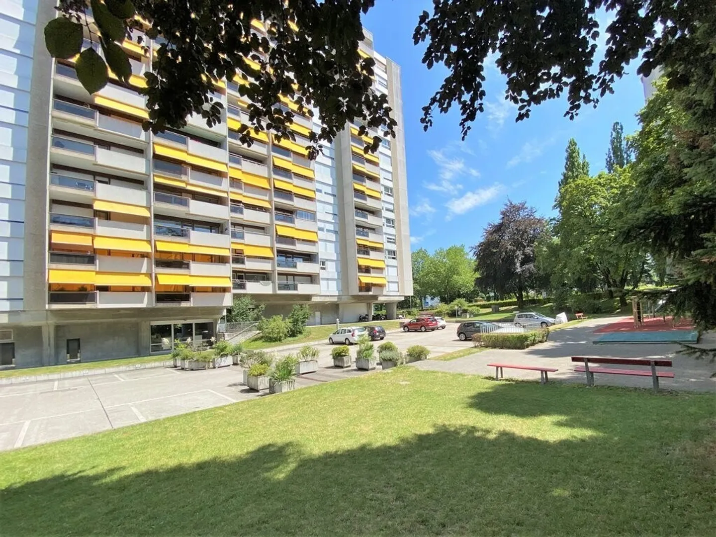 Vivere vicino alla montagna locale di Berna... - Foto 1 di 7