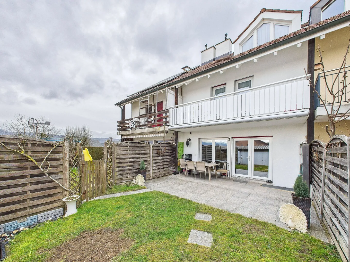 Charmantes Familienhaus mit Garten - Foto 1 von 22