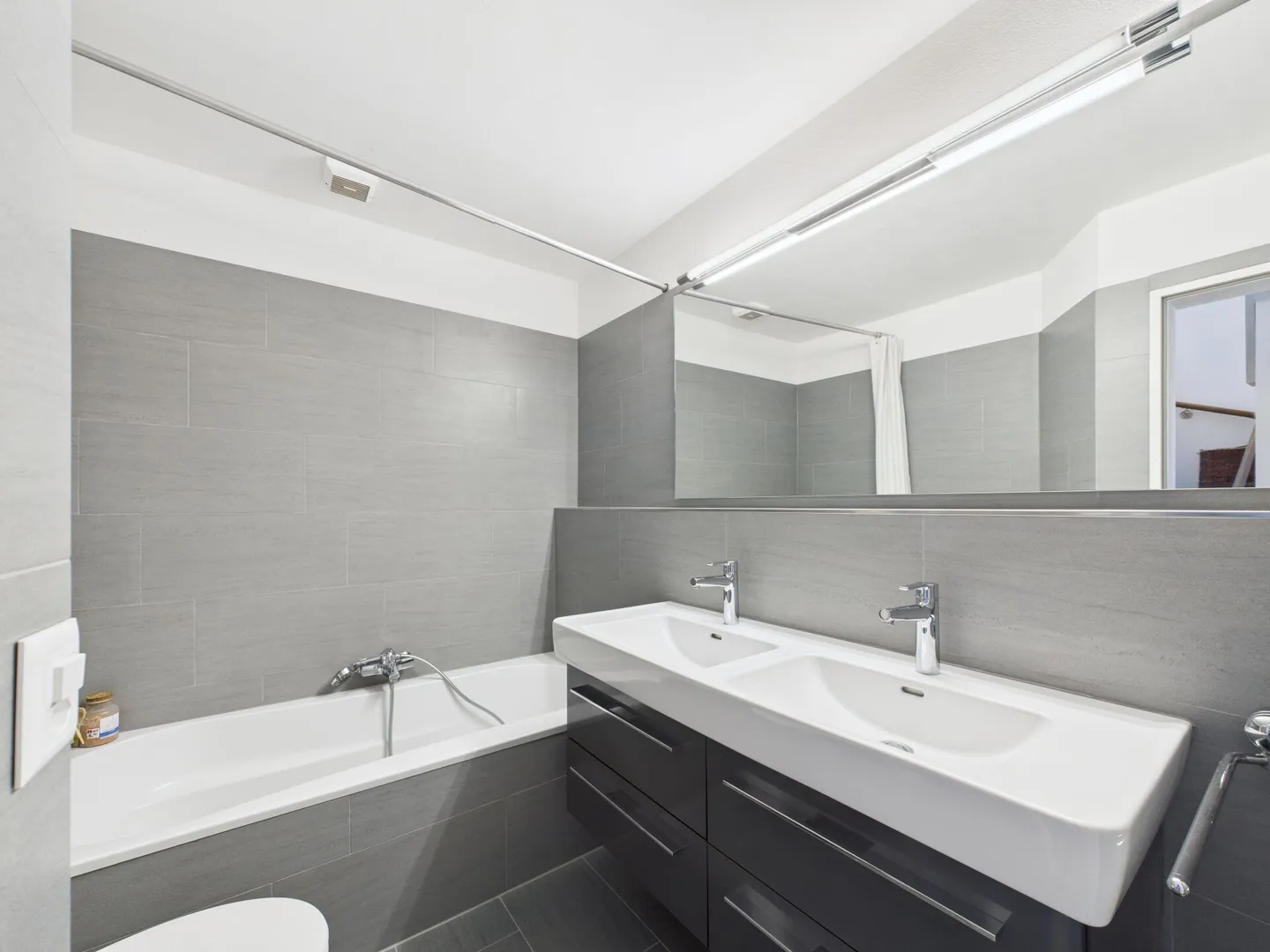 Charmantes Familienhaus mit Garten - Foto 11 von 22