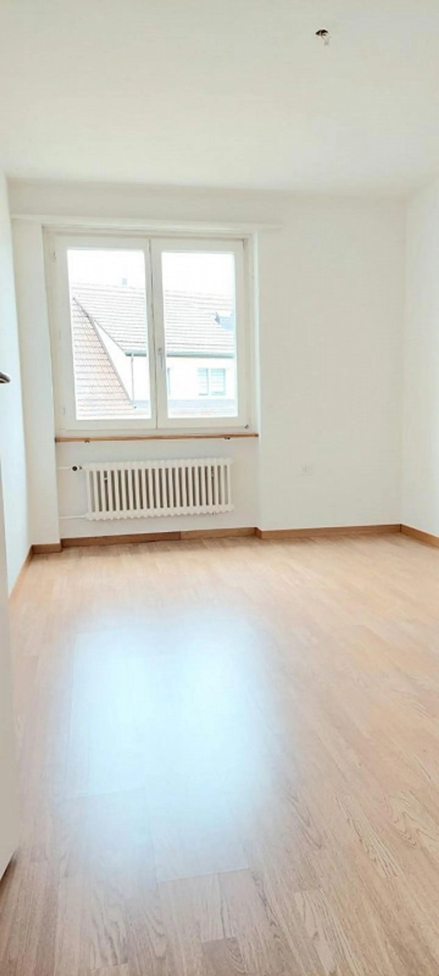 Offerta! Ampio appartamento di 4,5 locali a Feuerthalen - Foto 5 di 11