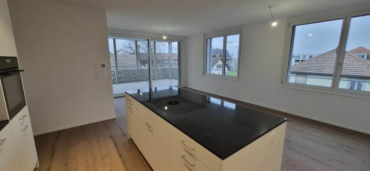 Moderne Wohnung in Seenähe sucht neue Mieter - Foto 1 von 11