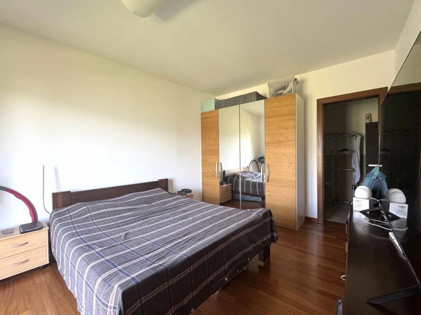 Bel appartement de 5,5 pièces avec terrasse et jardin privé - Photo 7 sur 9