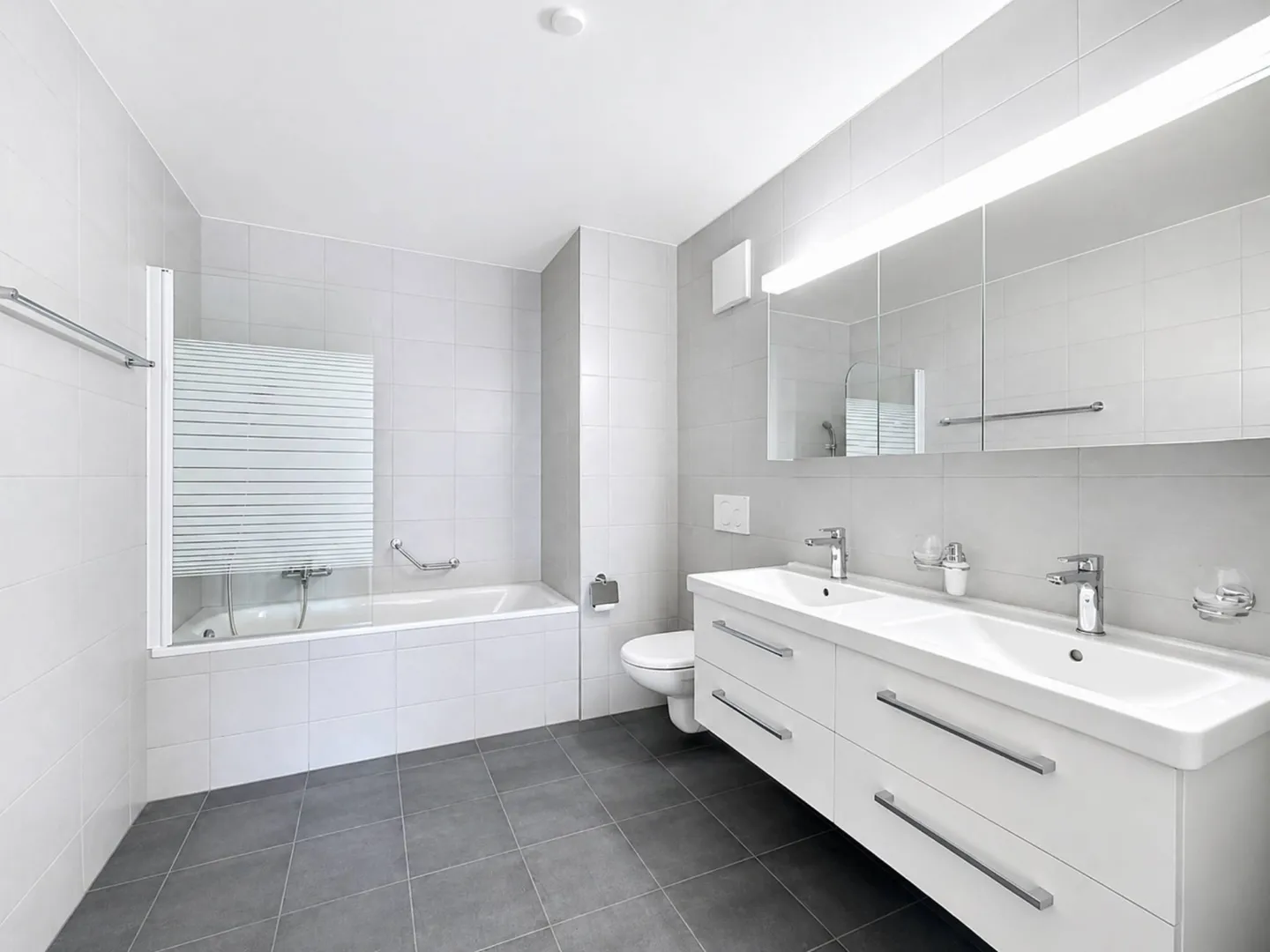Appartamento spazioso di 130 m2, ideale per una famiglia - Foto 9 di 10