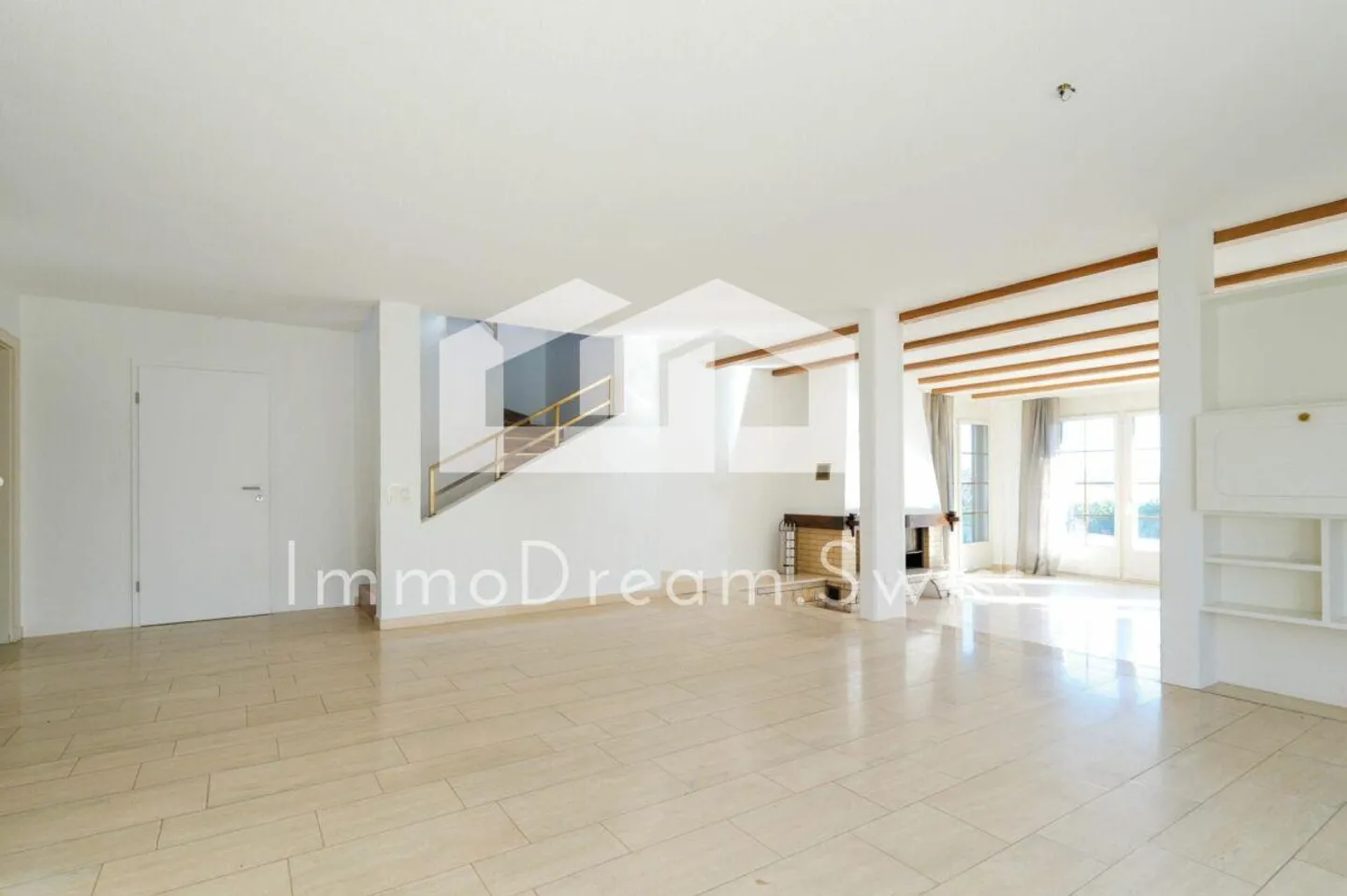 Villa di campagna spaziosa 11,5 stanze, con stalla per cavalli e 5 garage - Foto 5 di 18
