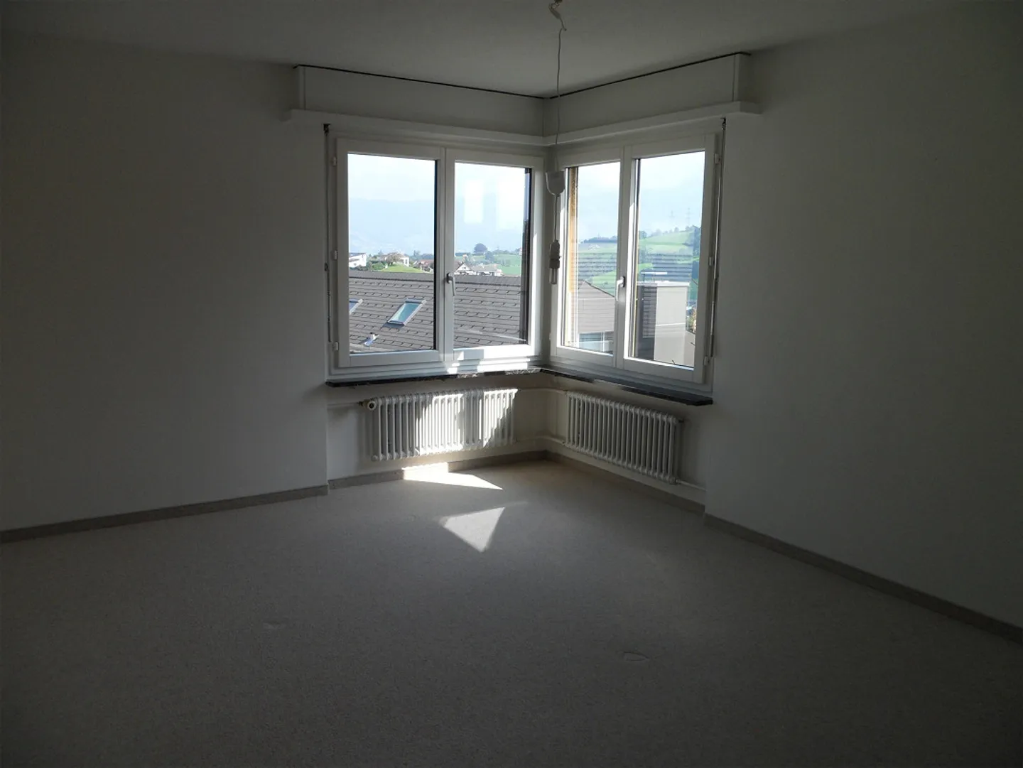 Appartement calme de 3,5 pièces - Photo 2 sur 6