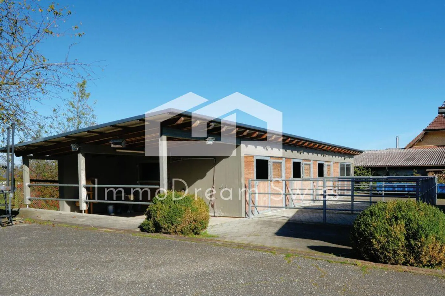 Villa di campagna spaziosa 11,5 stanze, con stalla per cavalli e 5 garage - Foto 14 di 18