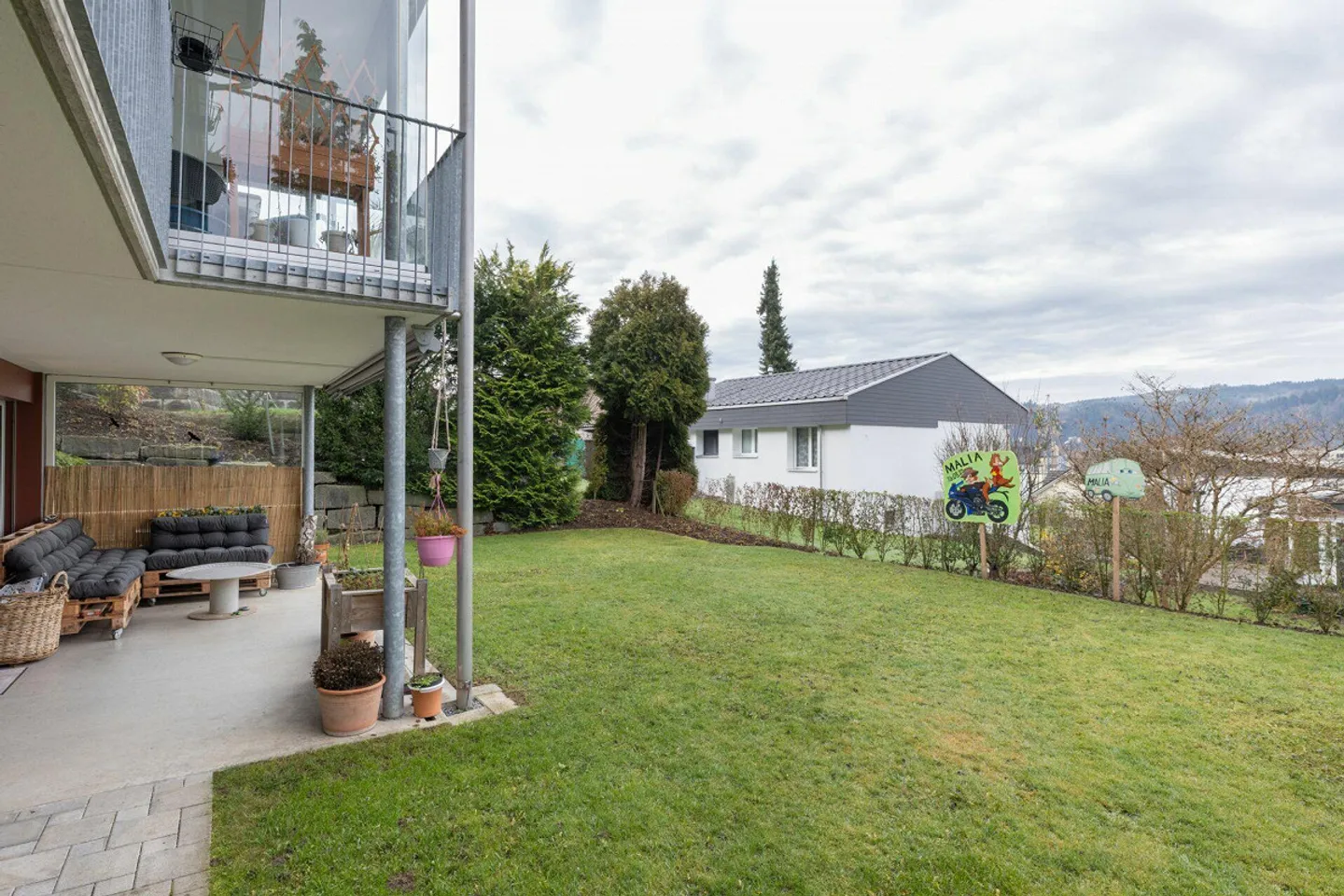 Gartenwohnung mit Hobbyraum - Foto 2 von 5