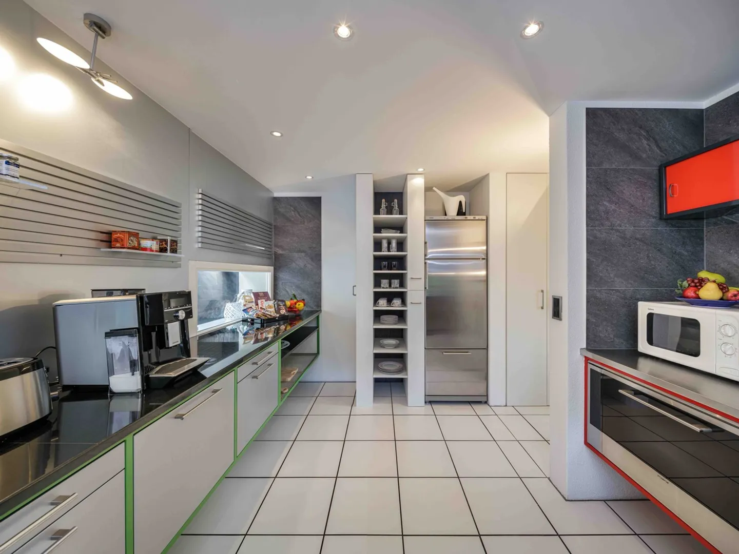 Exklusive Villa mit Seeblick - Foto 7 von 13
