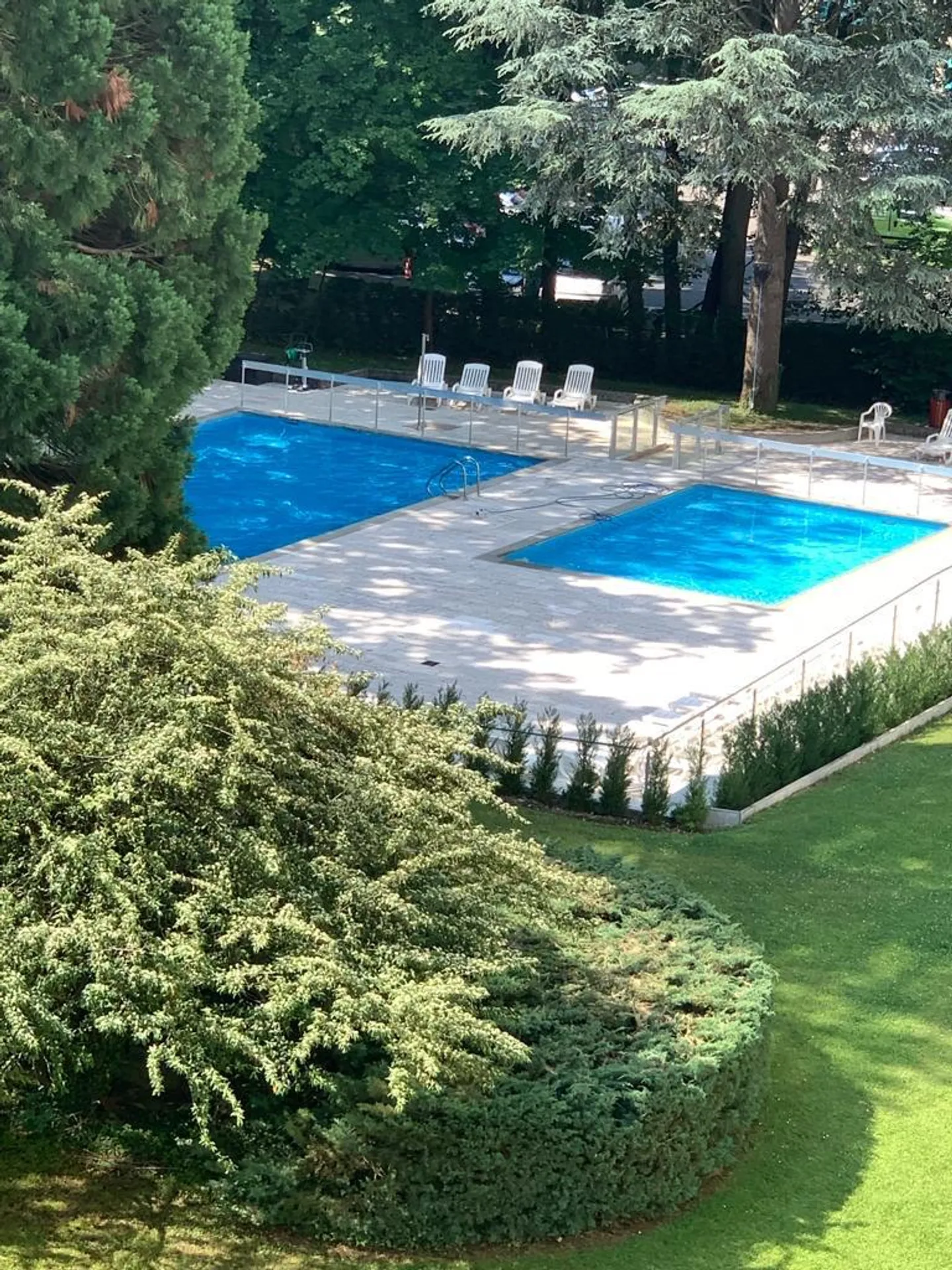 Appartement de Luxe avec Vue sur Jardin - Photo 11 sur 13