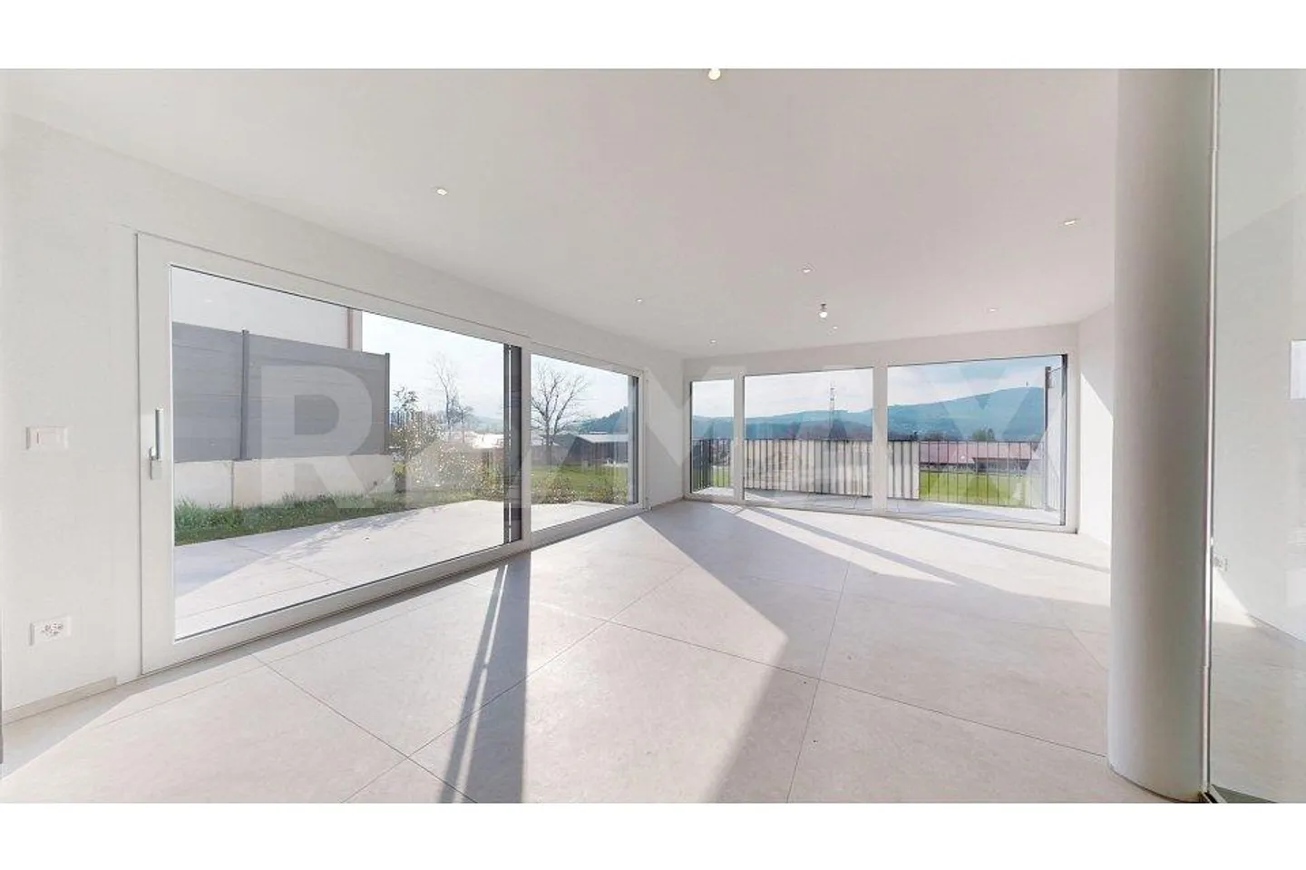 E se il lago diventasse il tuo orizzonte? - Foto 3 di 7