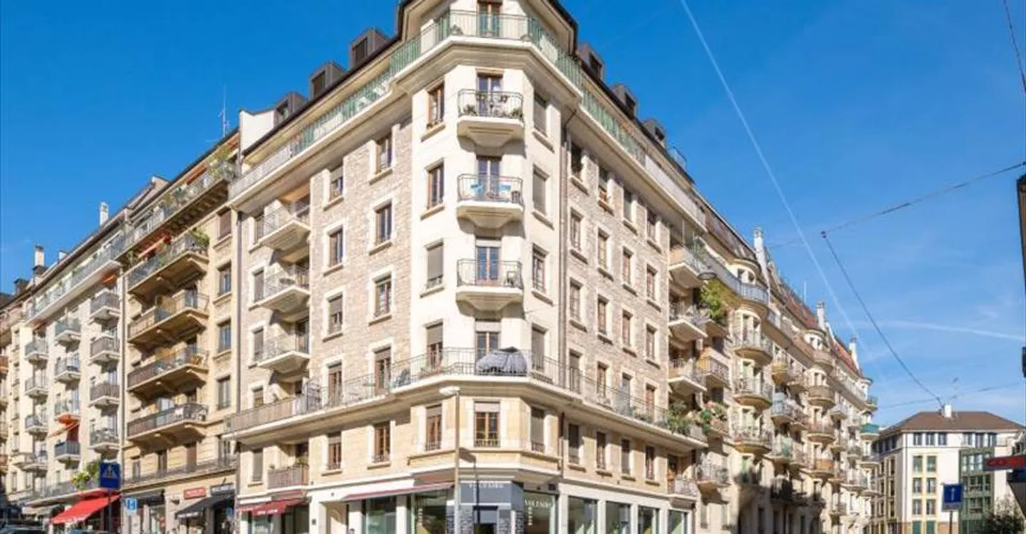 Negozio in affitto - Foto 1 di 11