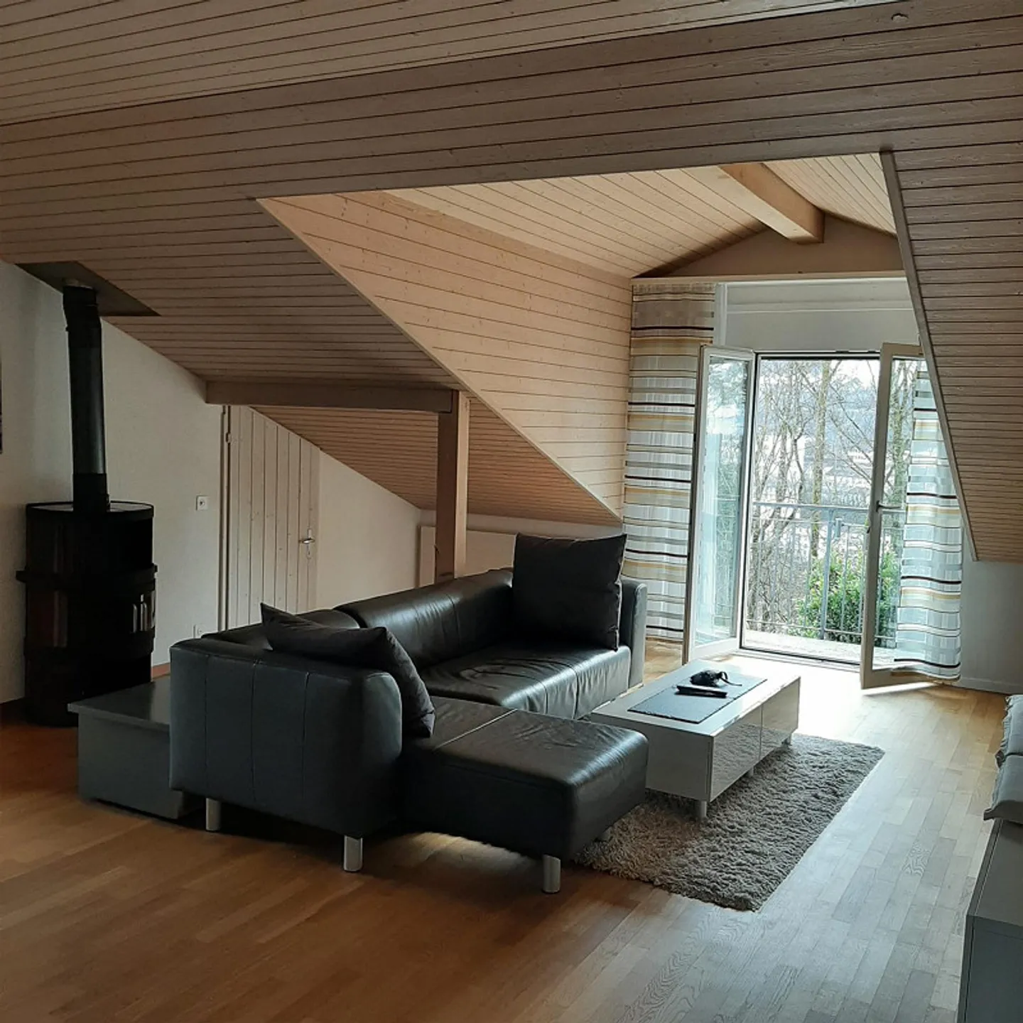 Quiet 2 1/2-room apartment for rent - Photo 3 of 5