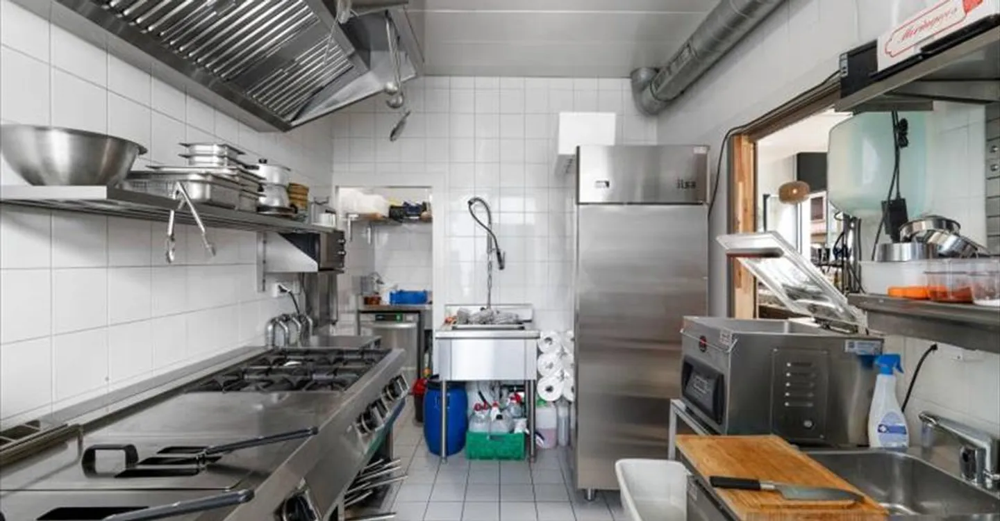 Negozio in affitto - Foto 6 di 11