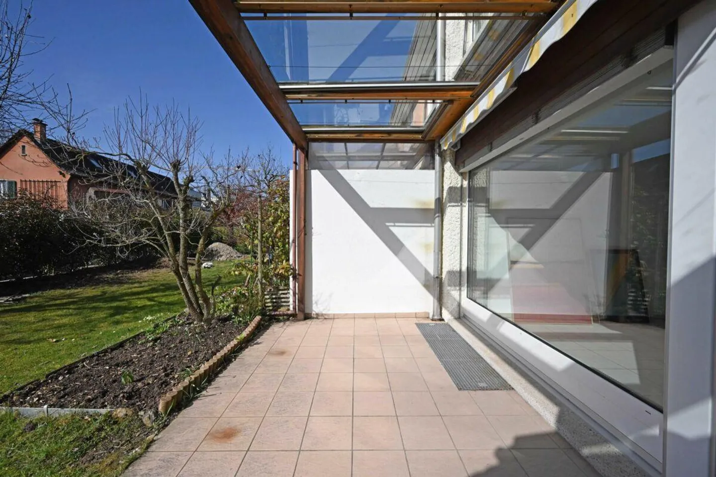 Maison de ville ensoleillée avec jardin et garage près du lac Moossee - Photo 7 sur 13