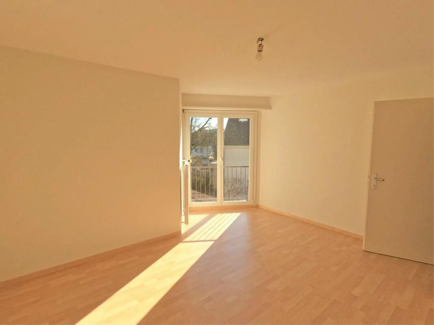 Preiswerte Singelwohnung mit Balkon an guter Lage - Foto 6 von 8