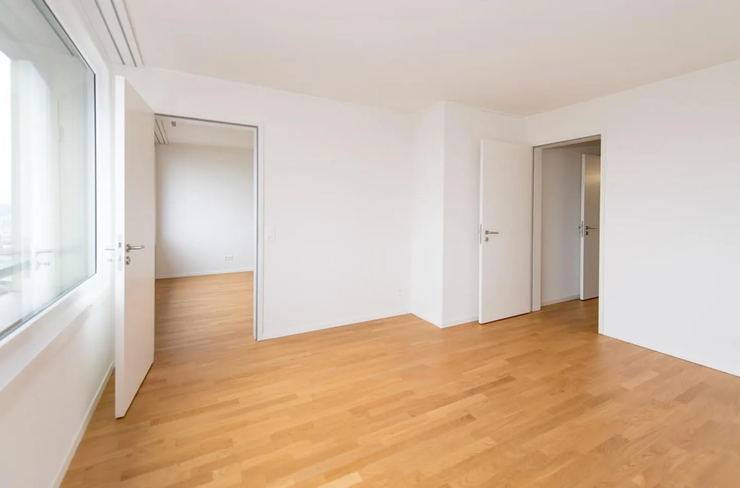 Au cœur de la vie : 2,5 pièces, urbain et spacieux - Photo 6 sur 9