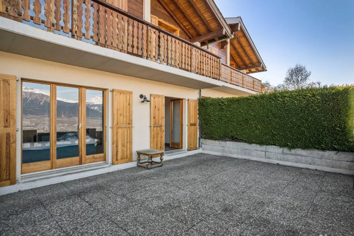 Chalet mitoyen à 10 minutes de la station de ski des 4 Vallées - Photo 3 sur 4