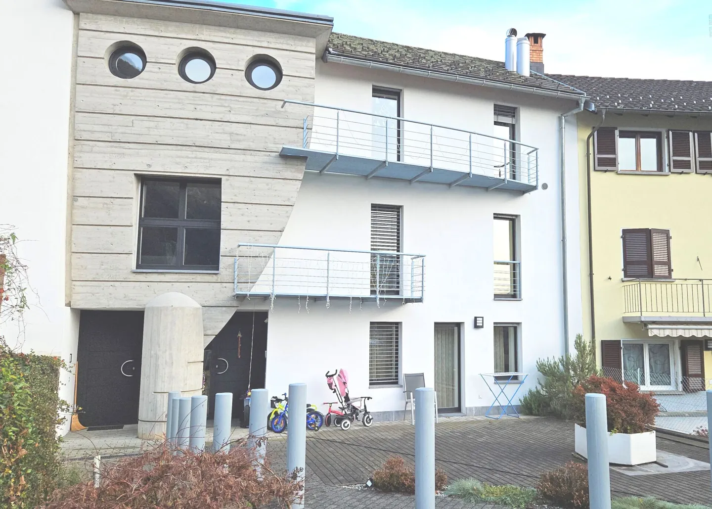 CASA UNIFAMILIARE CON 2.5 LOCALI A REDDITO - Foto 2 di 15