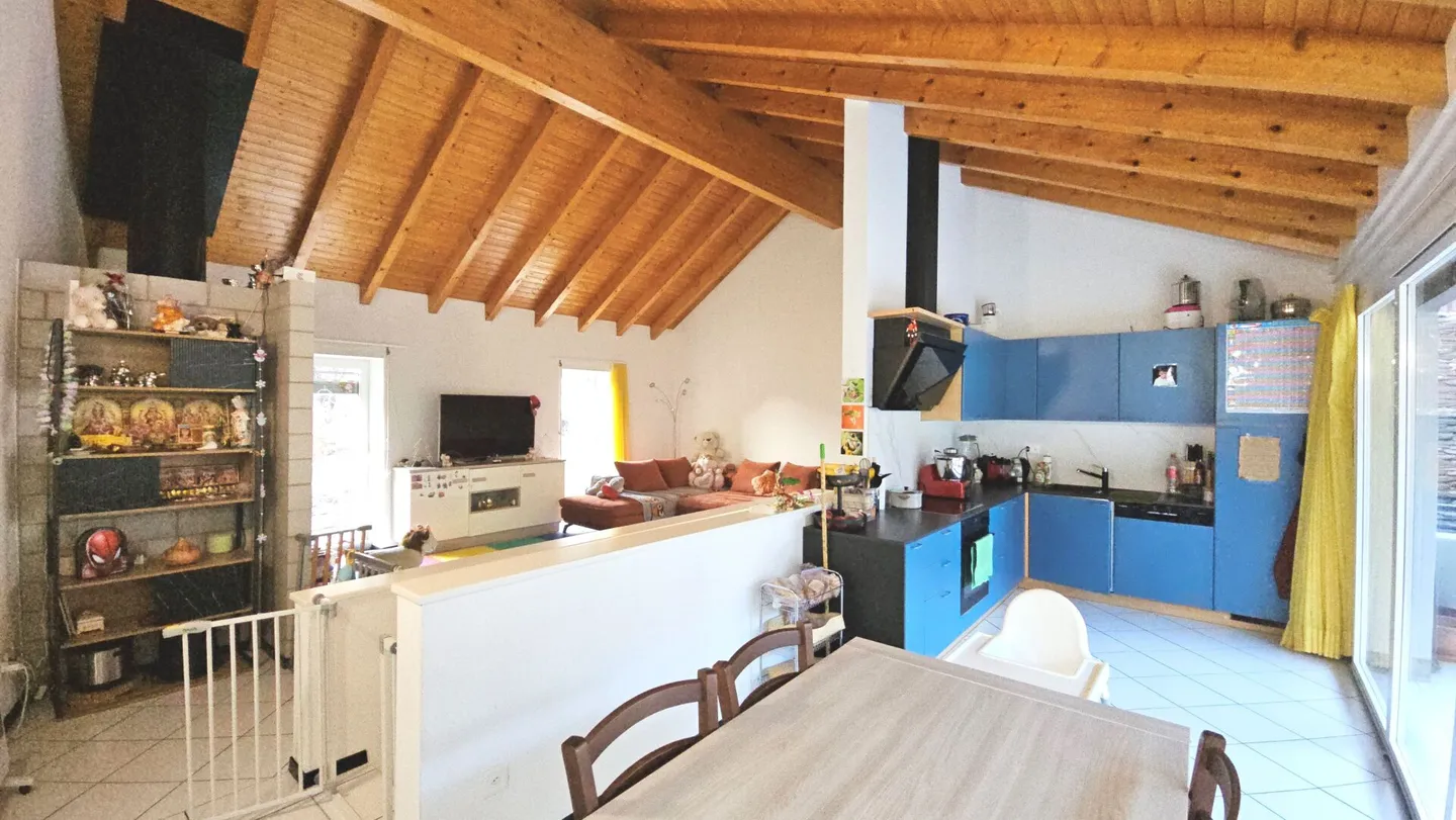 CASA UNIFAMILIARE CON 2.5 LOCALI A REDDITO - Foto 7 di 15