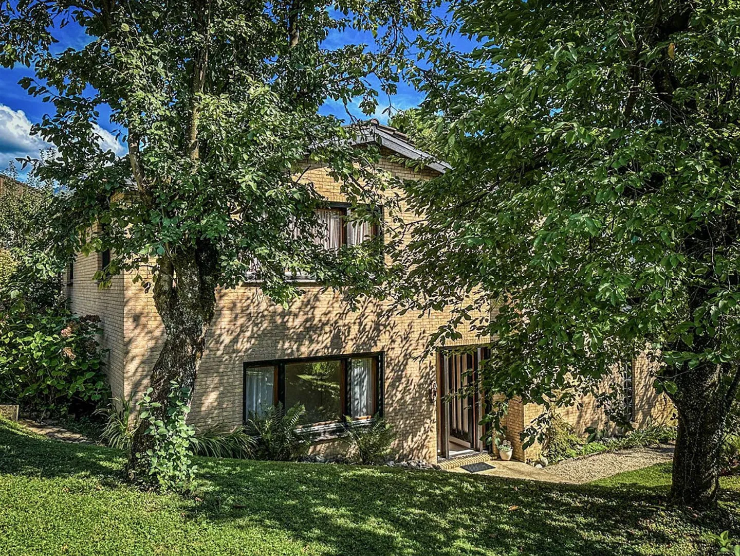Charmantes Einfamilienhaus mit Seeblick - Foto 11 von 13