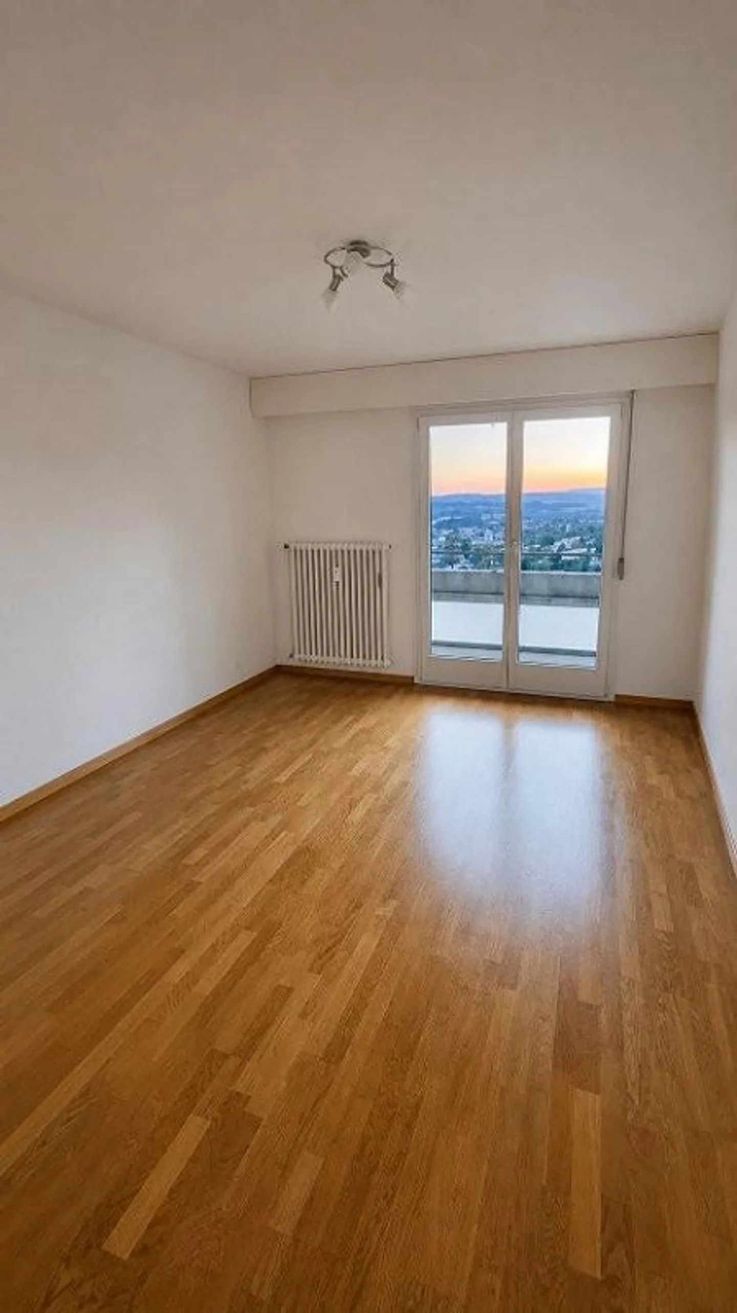 Appartamento accogliente in posizione elevata con vista panoramica - Foto 6 di 9