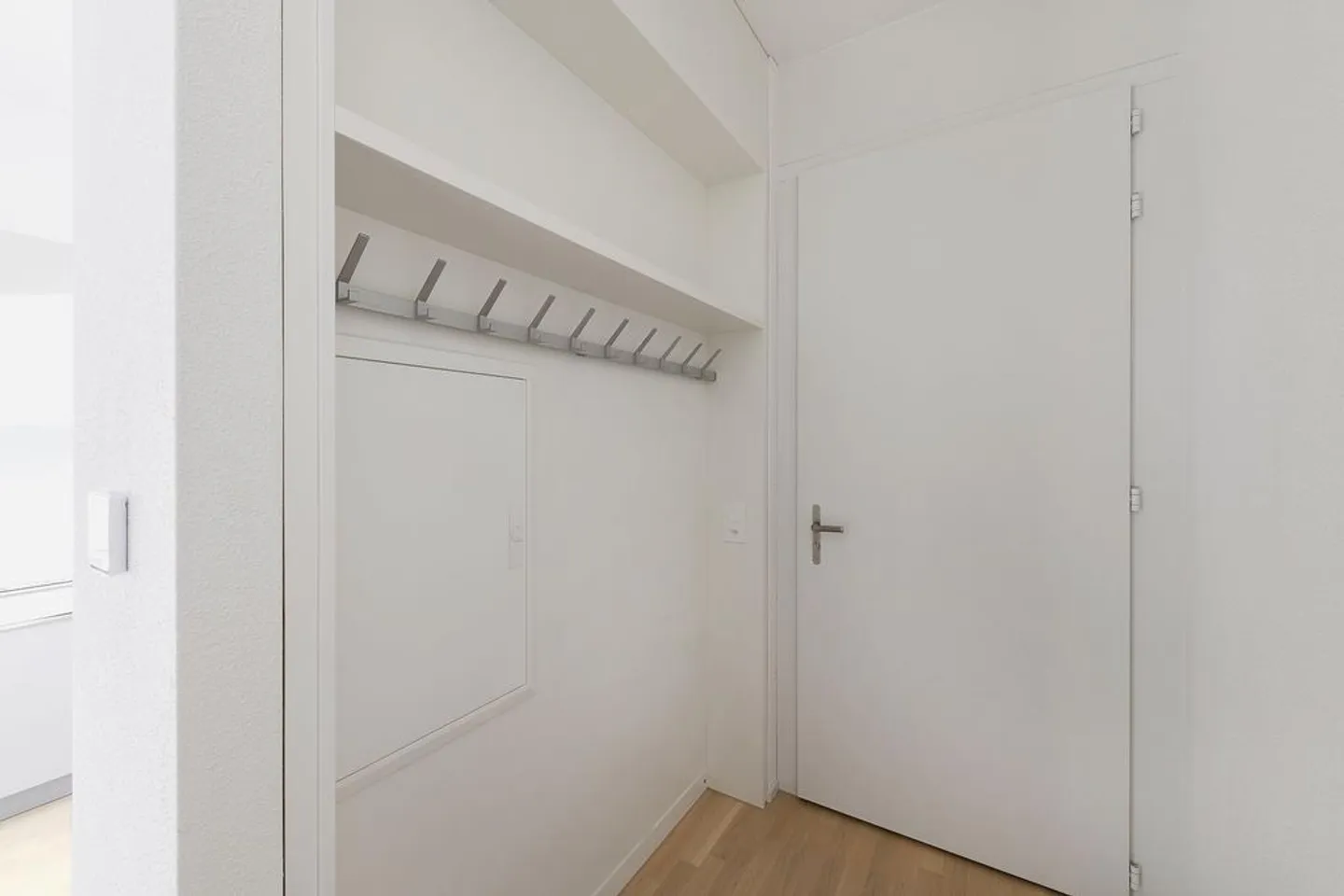 Casa a schiera moderna - Foto 3 di 12