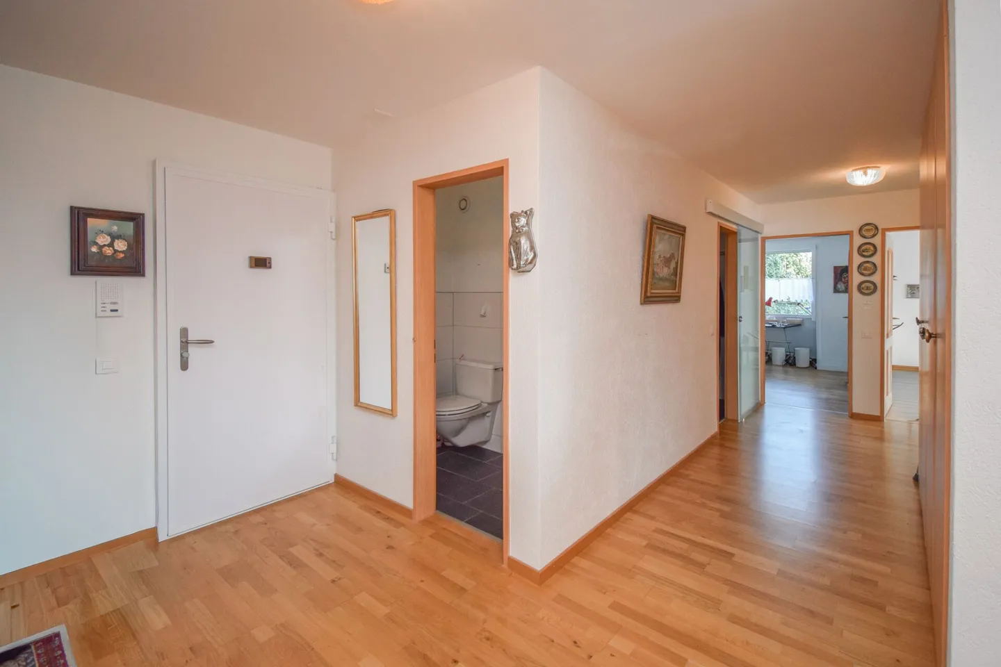 Grosszügige 5.5-Zimmer-Wohnung an familienfreundlicher Lage in Amriswil - Foto 7 von 14