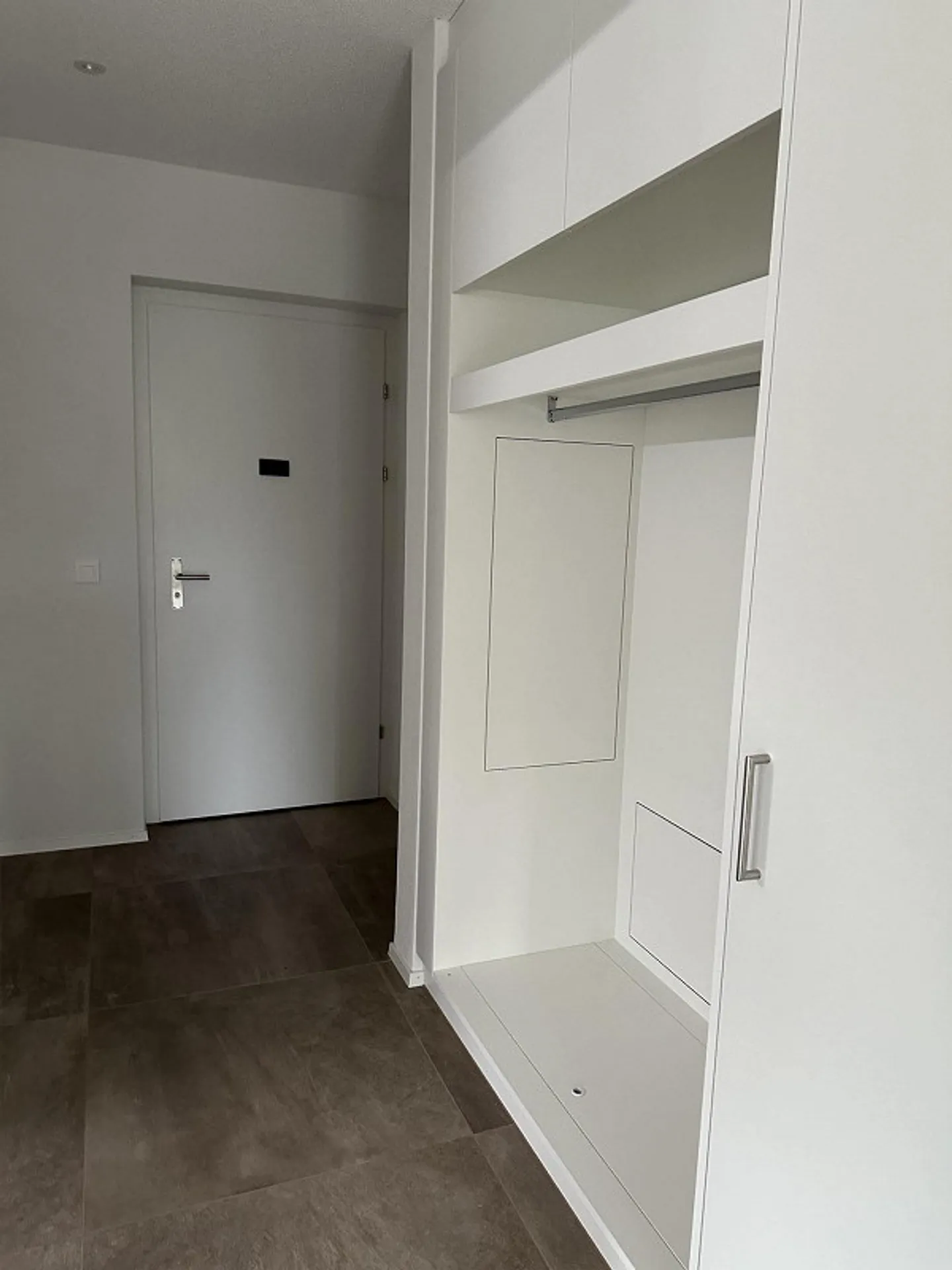 Modern and Central 4.5 Room Apartment in Uetendorf - Photo 11 of 21