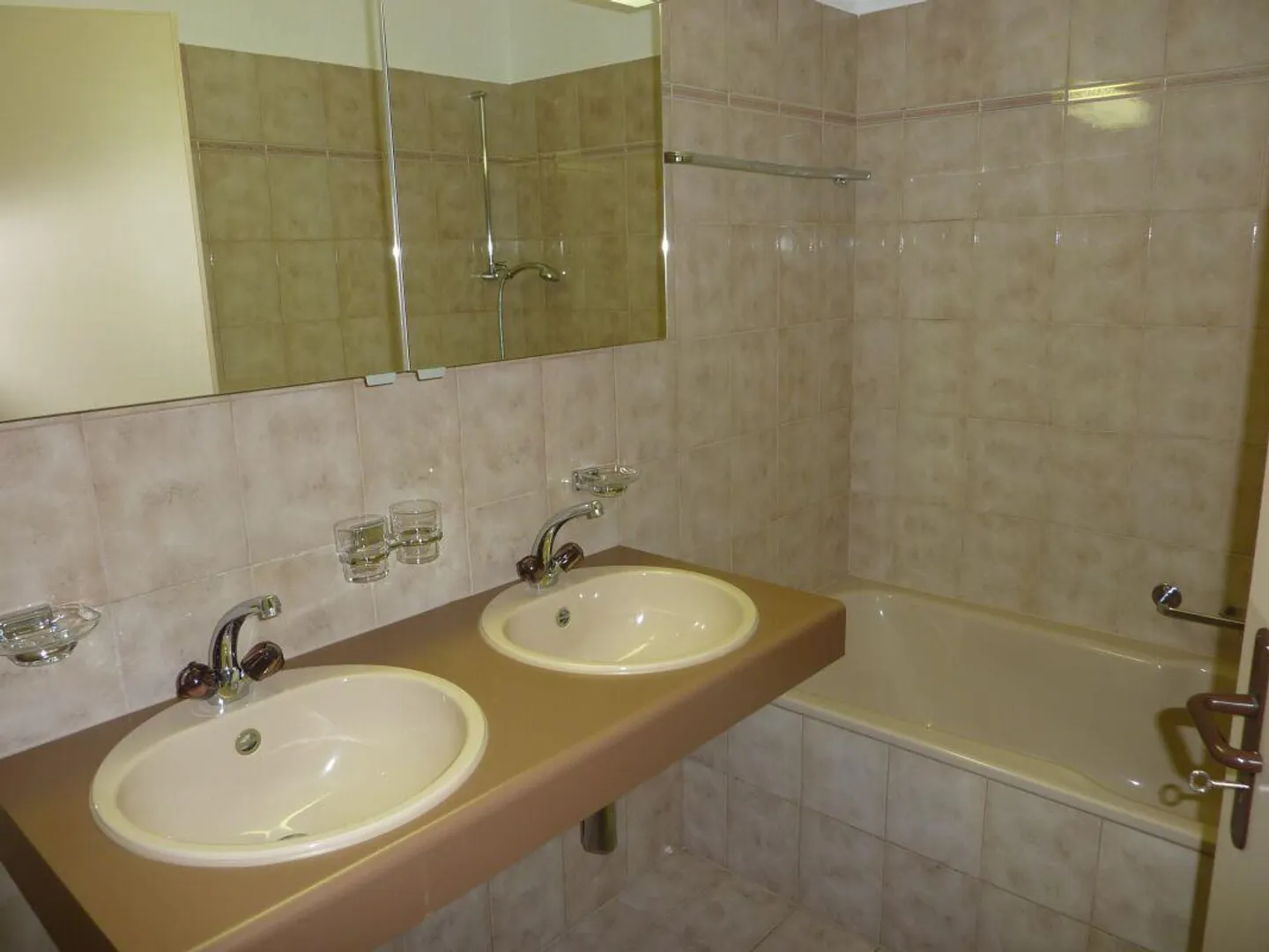 Spazioso appartamento di 2 1/2 locali a Thayngen - Foto 3 di 4