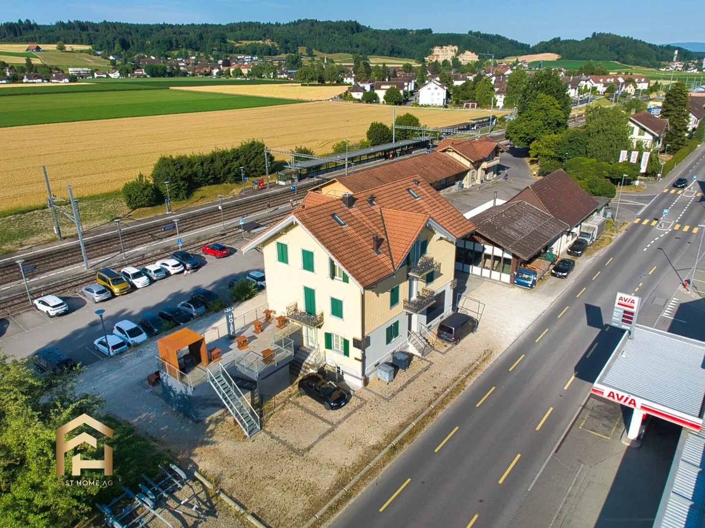 Mehrzweck renoviertes Themenhotel mit Erlebnis-Infrastruktur - Foto 1 von 13