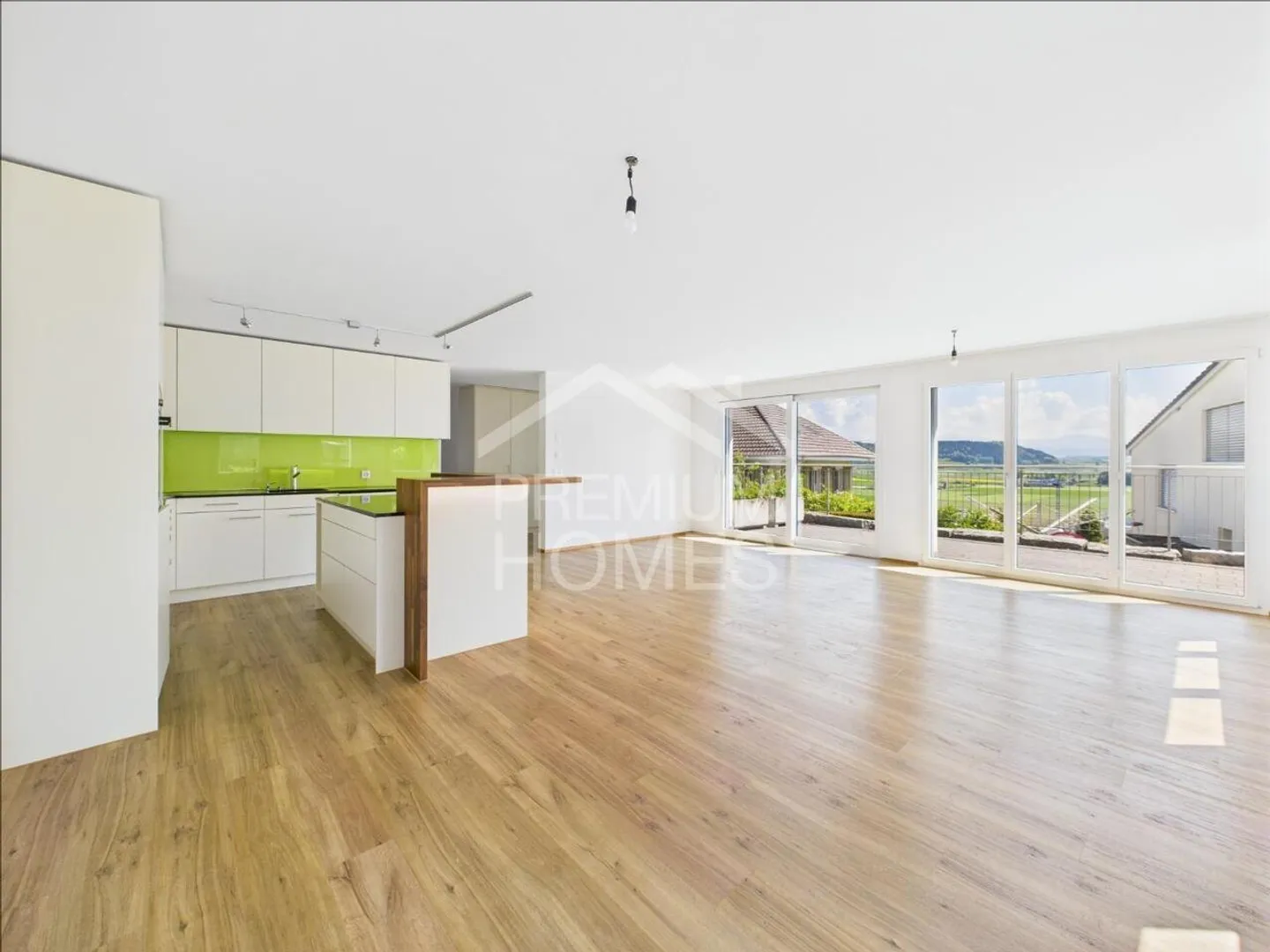Einziehen &amp; Geniessen - Exklusiv wohnen auf einer Etage! - Foto 3 von 12