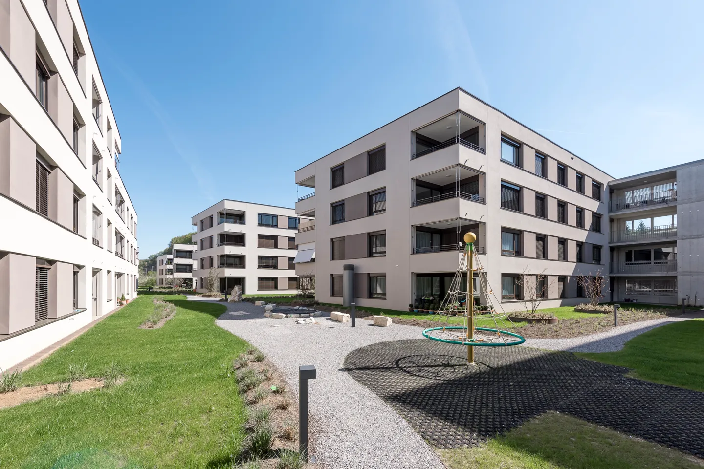 Appartamento in affitto - Foto 1 di 6