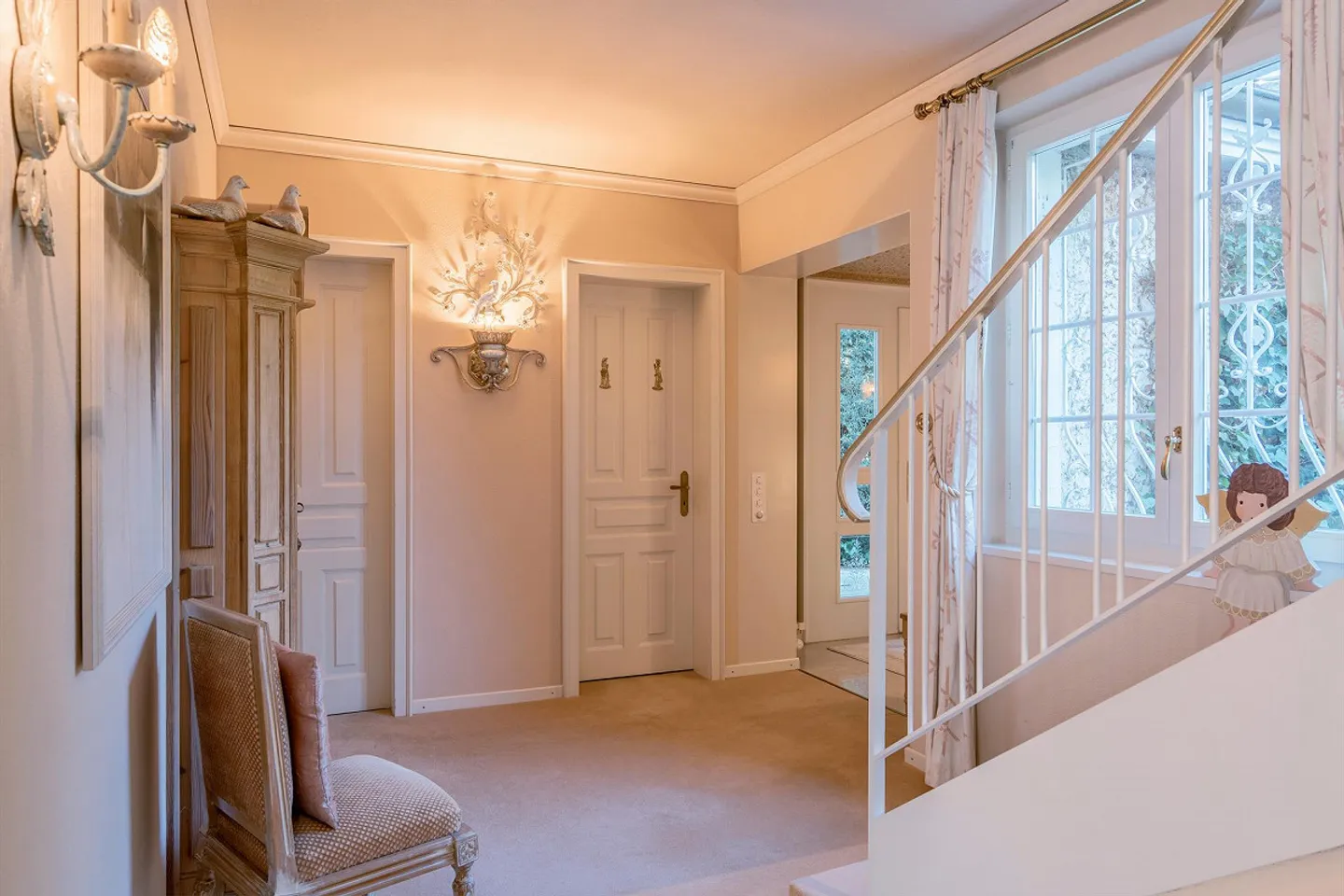 Unique in Exclusive Location in Elfenau - Photo 5 of 19