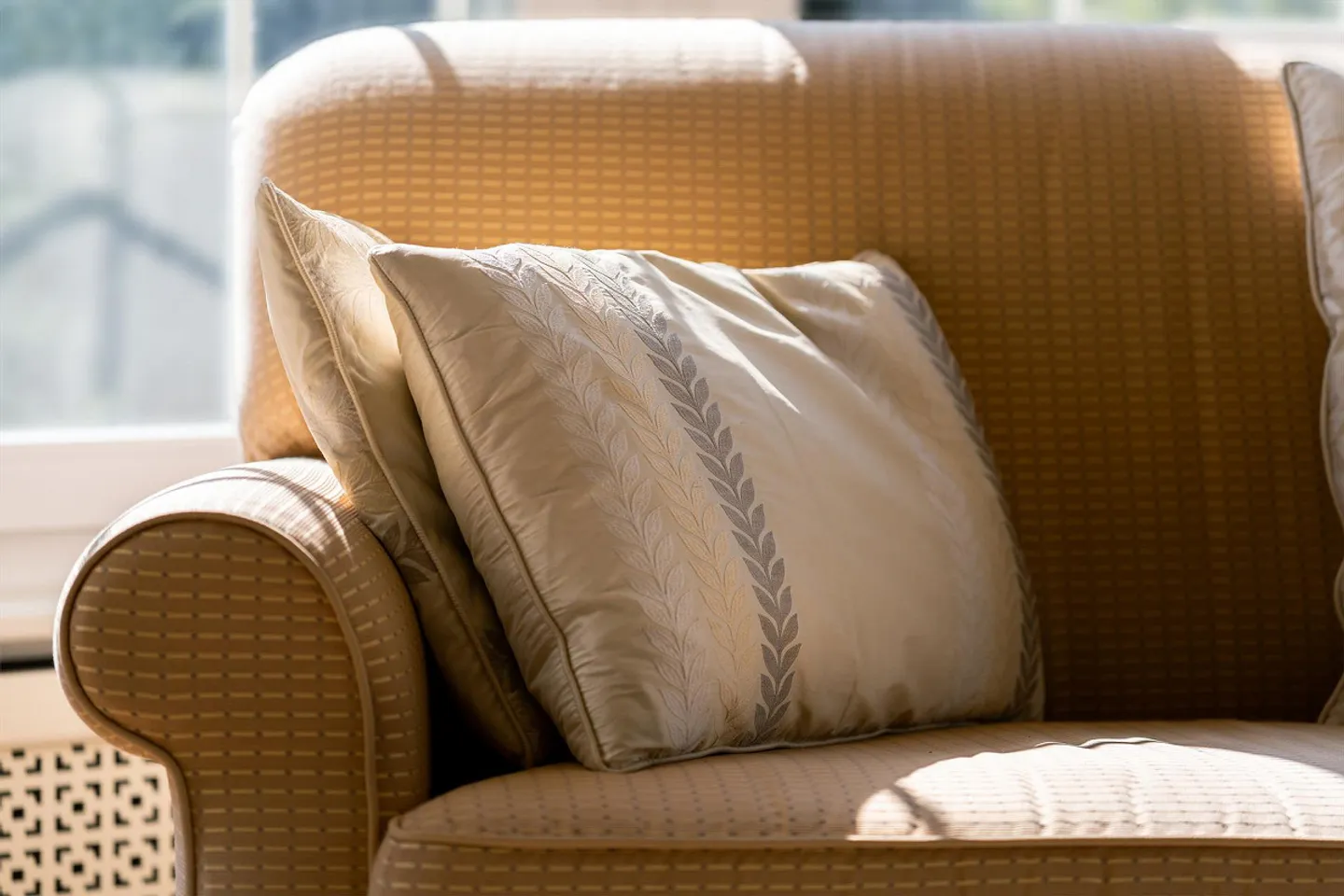 Unique in Exclusive Location in Elfenau - Photo 8 of 19