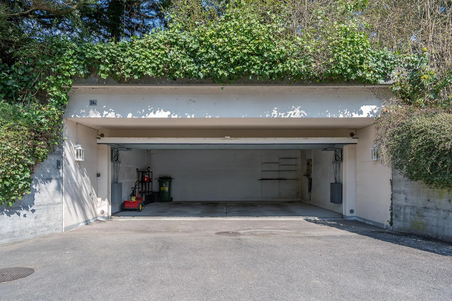 Unique in Exclusive Location in Elfenau - Photo 19 of 19