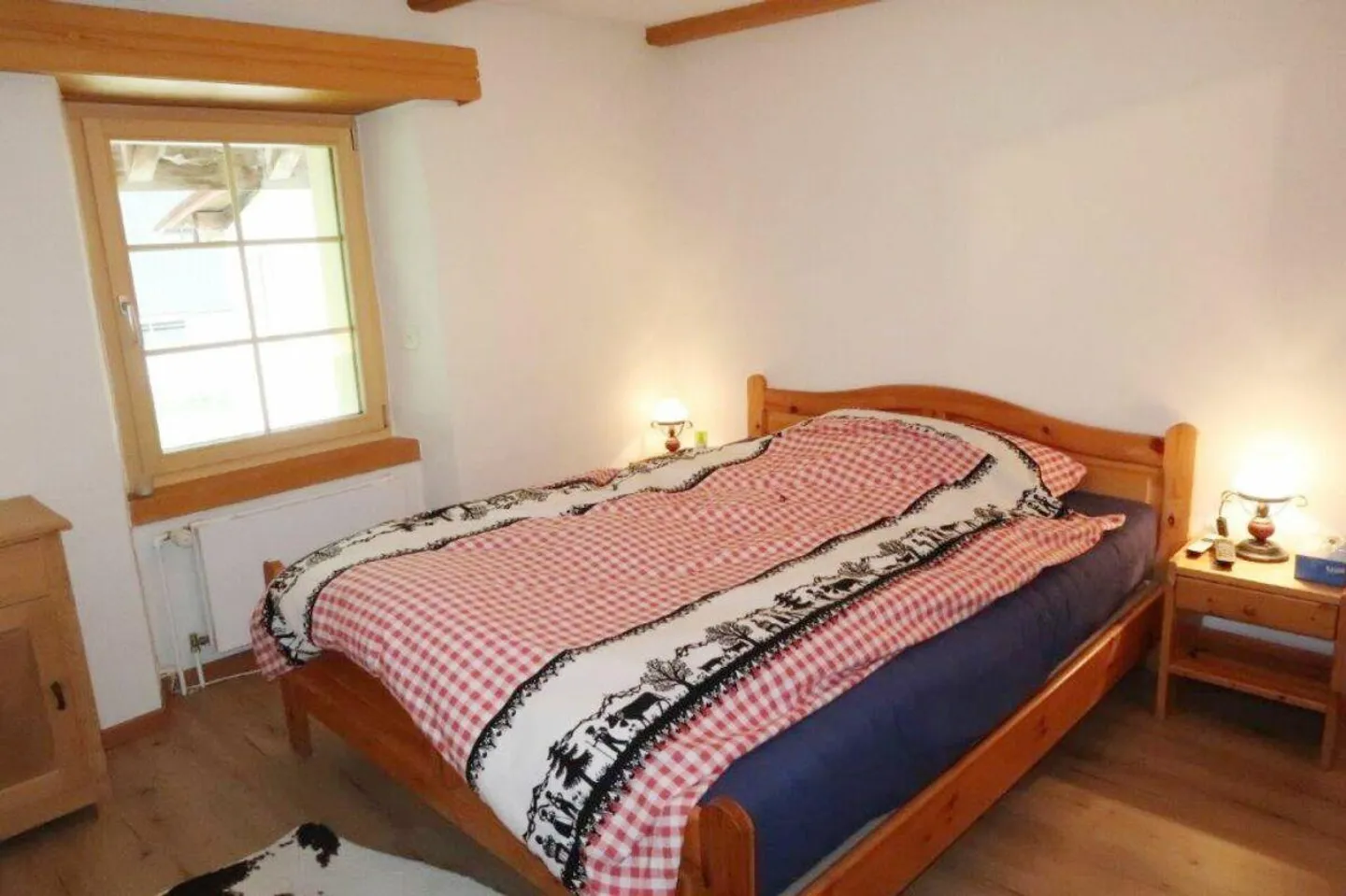 Two-family house with 2½-room apartment and 3½-room apartment - Photo 4 of 5