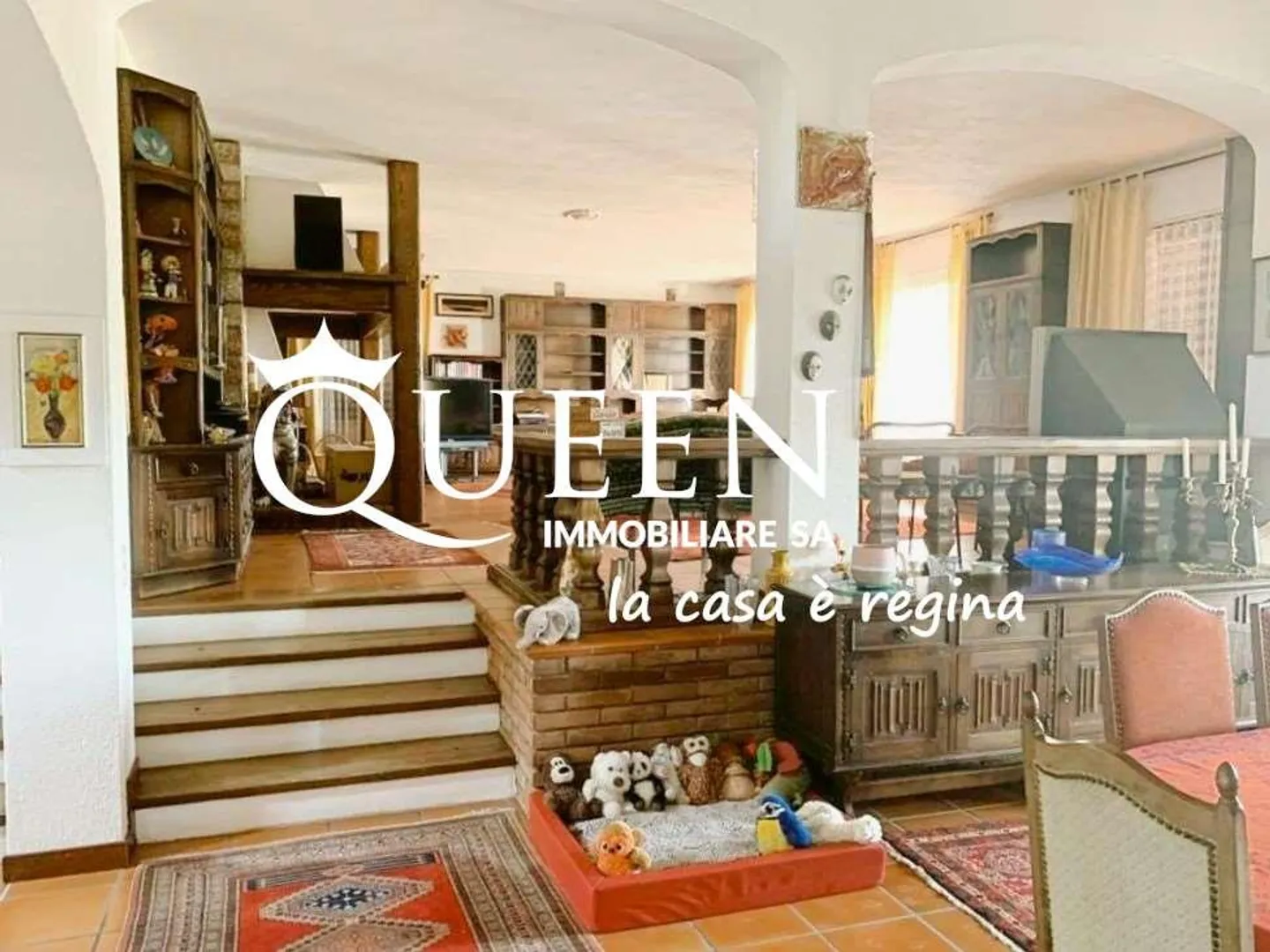 Stabio : villa 10.5 pièces, 614 m², au charme méditerranéen, en position ensoleillée - Photo 3 sur 13