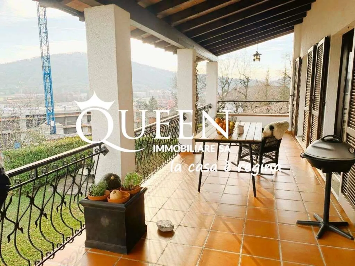 Stabio : villa 10.5 pièces, 614 m², au charme méditerranéen, en position ensoleillée - Photo 6 sur 13