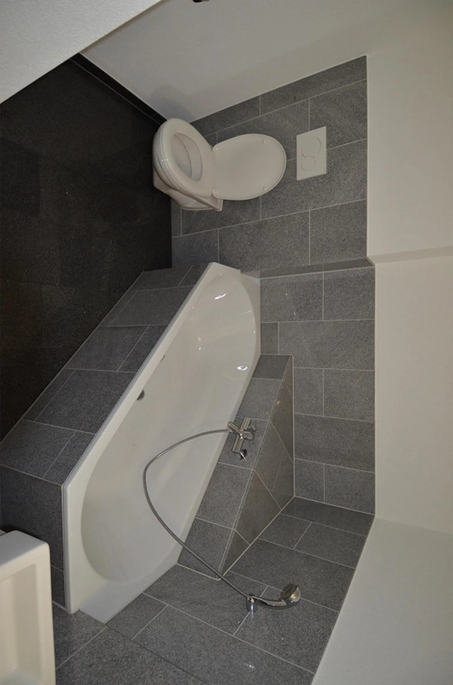 Exclusive 4 1/2 Room Apartment (W03) - Photo 6 of 11