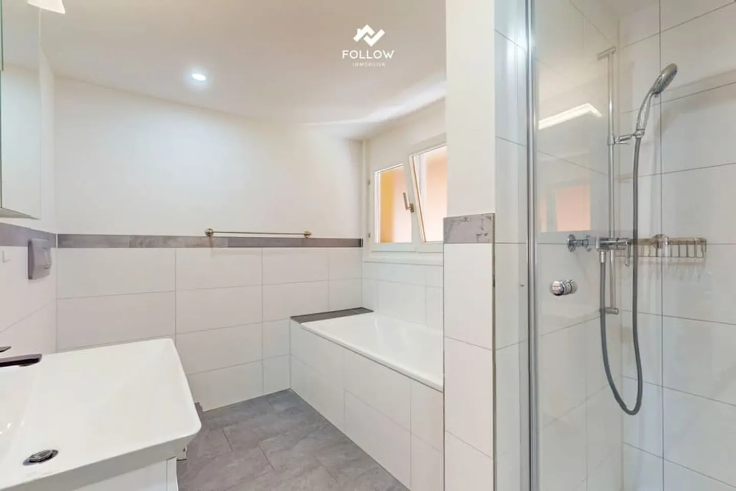 Grande casa bifamiliare - due unità abitative, natura pura e comfort moderno - Foto 8 di 13