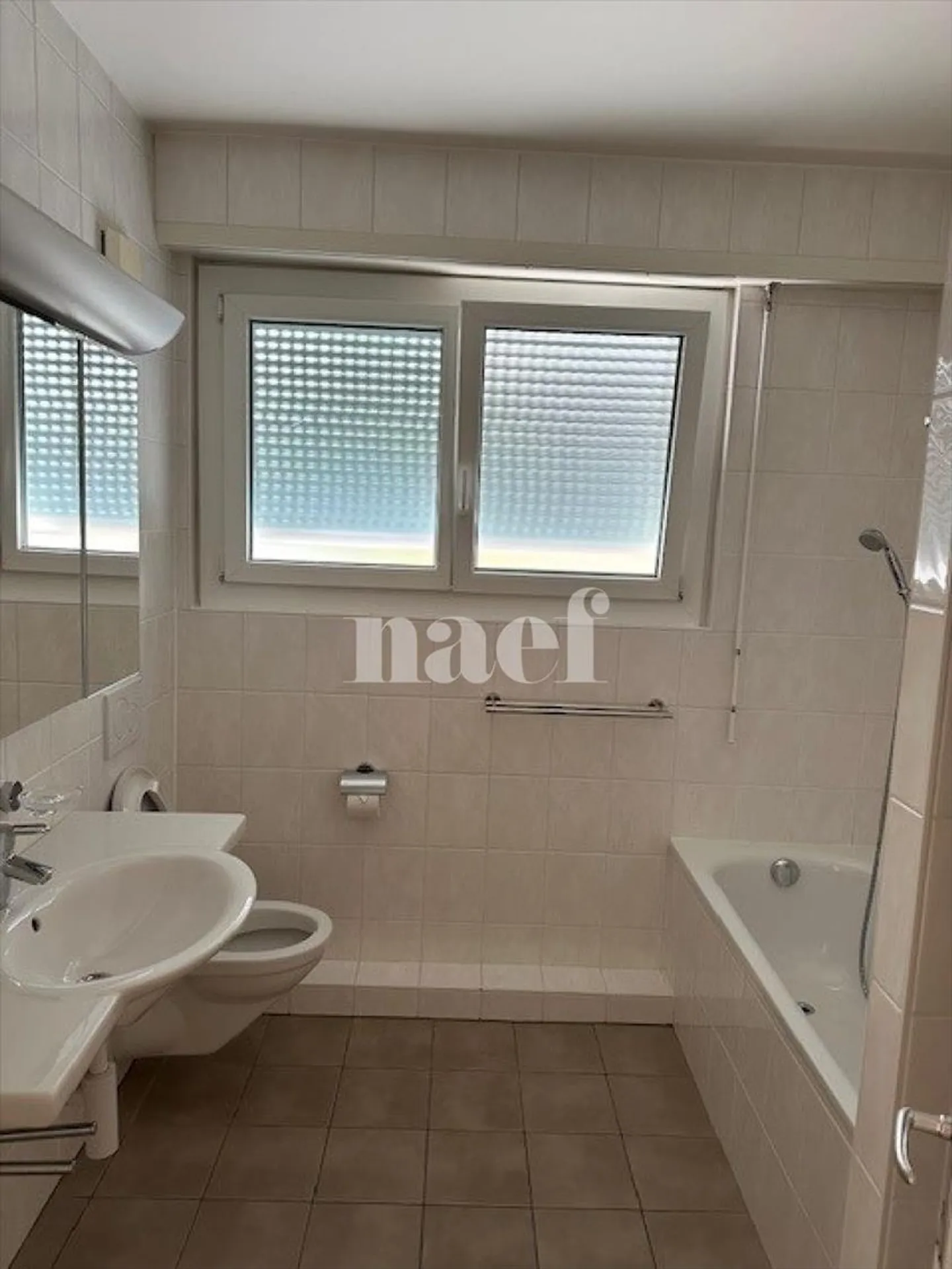 Appartement 5 pièces - Photo 5 sur 5