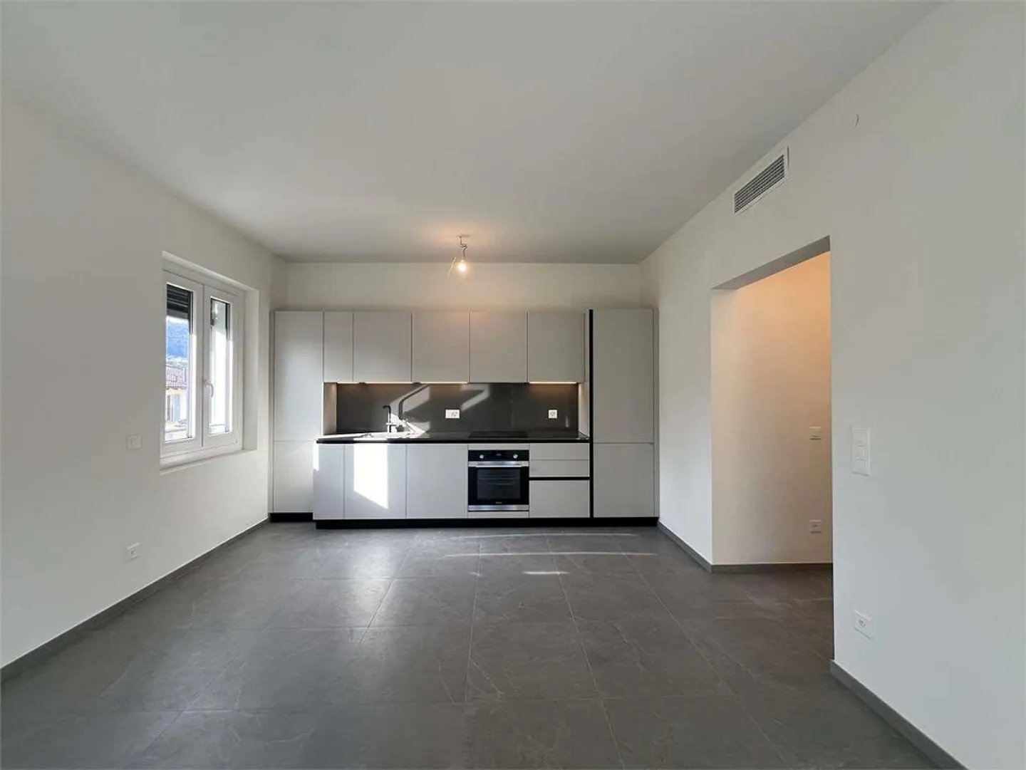 Renovierte Wohnung in Lugano - Foto 2 von 11