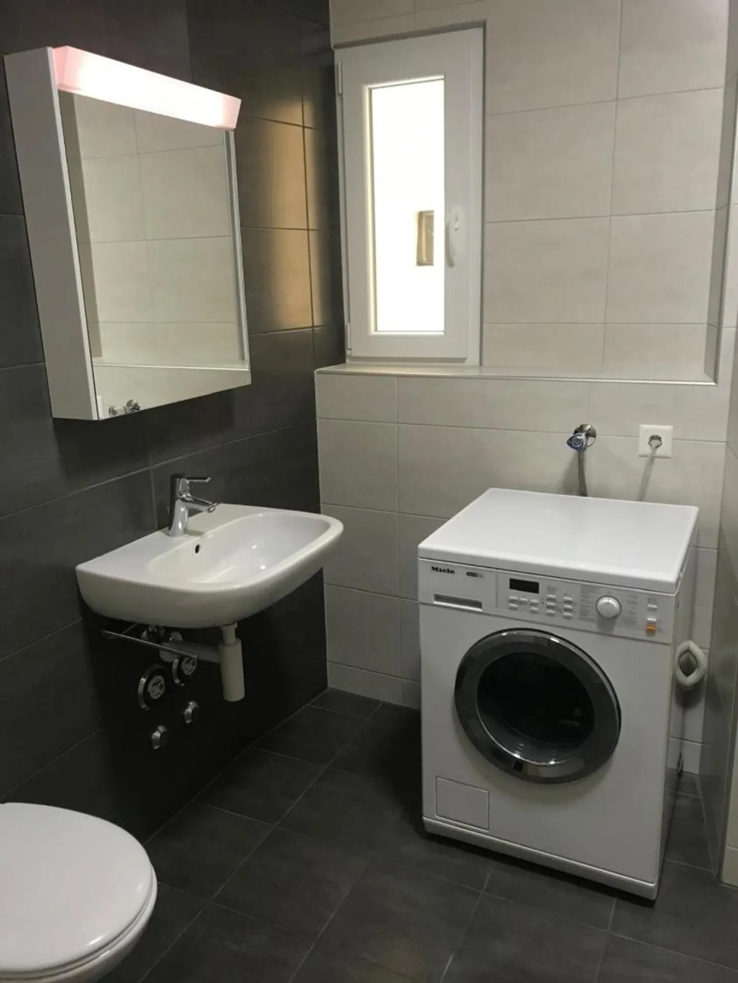 Charmante 3.5-Zimmer Wohnung - Foto 2 von 5