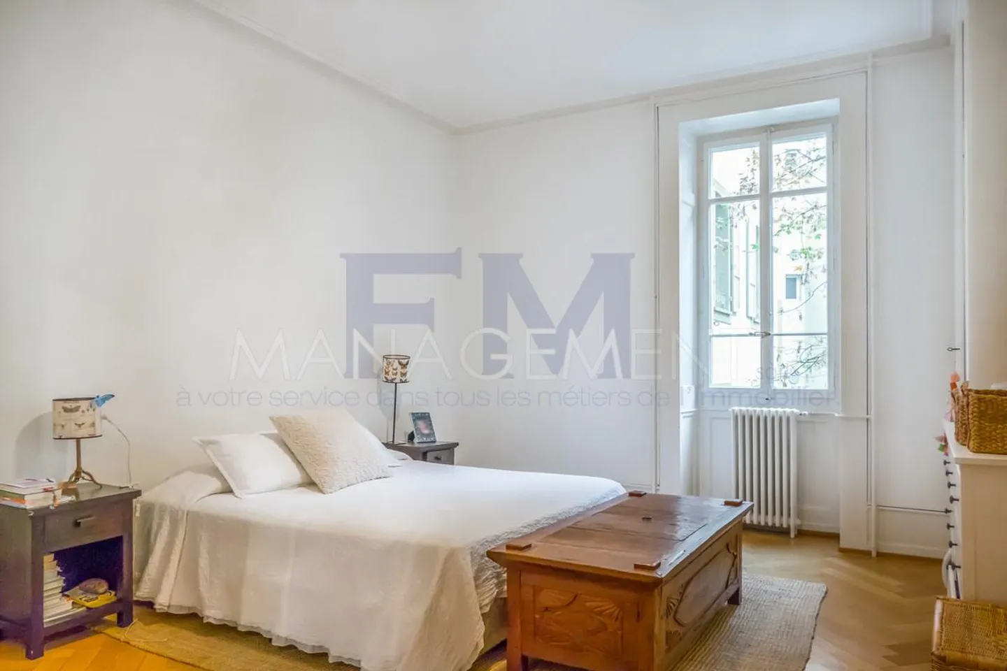 Stadtzentrum - Bd Helvétique - 6,5 Zimmer, ca. 149 m2 im 1. Stock - Foto 6 von 12