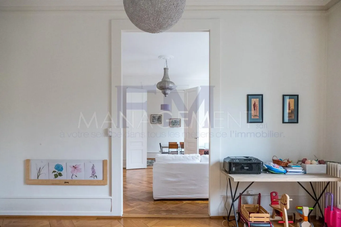 Stadtzentrum - Bd Helvétique - 6,5 Zimmer, ca. 149 m2 im 1. Stock - Foto 8 von 12