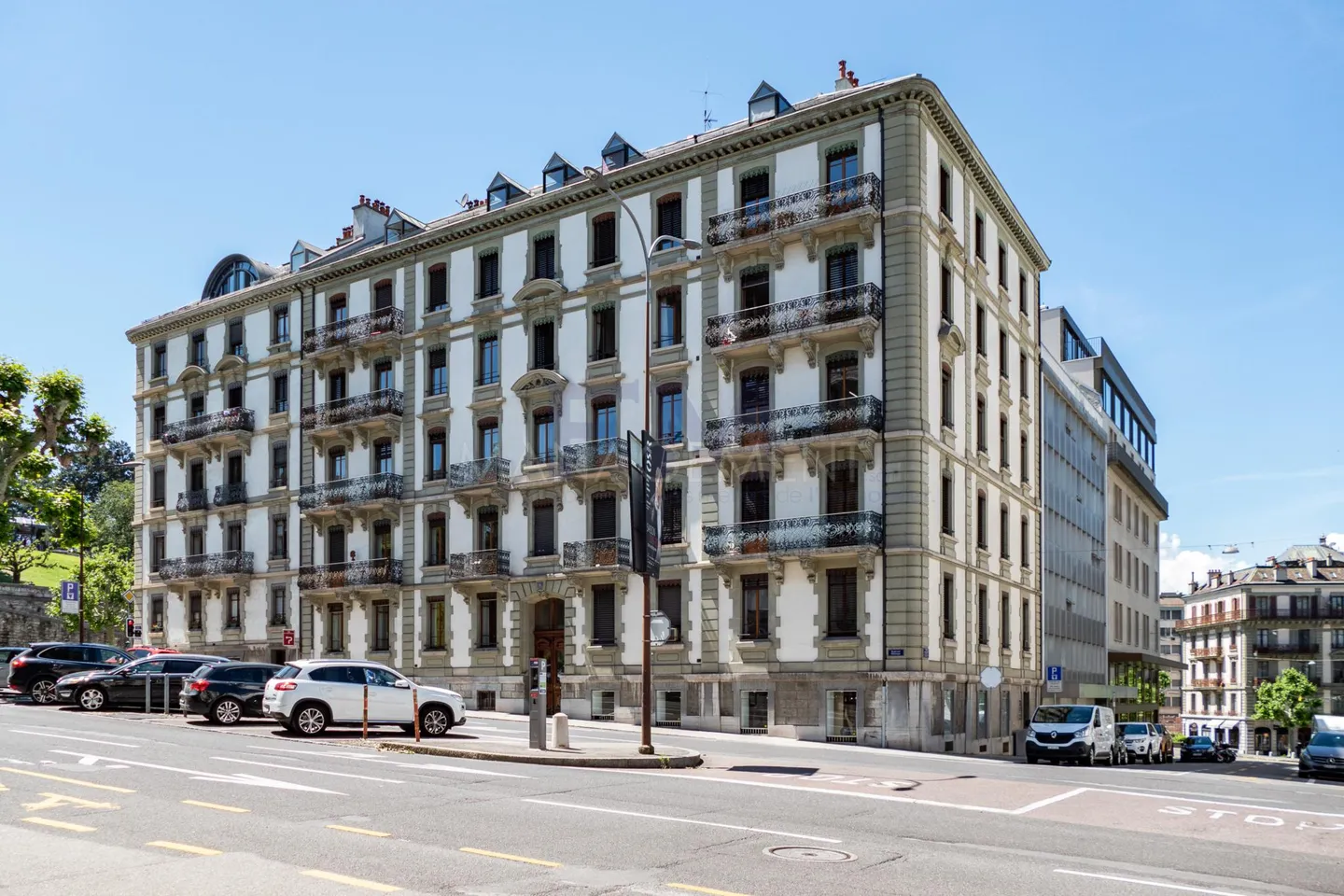 Stadtzentrum - Bd Helvétique - 6,5 Zimmer, ca. 149 m2 im 1. Stock - Foto 11 von 12