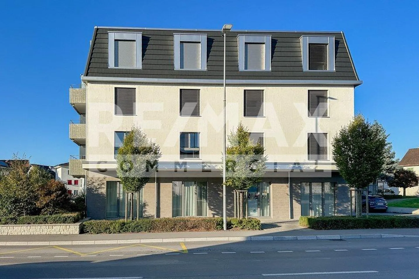 Espace pour le succès : Découvrez la diversité de votre nouveau lieu d'affaires... - Photo 13 sur 13