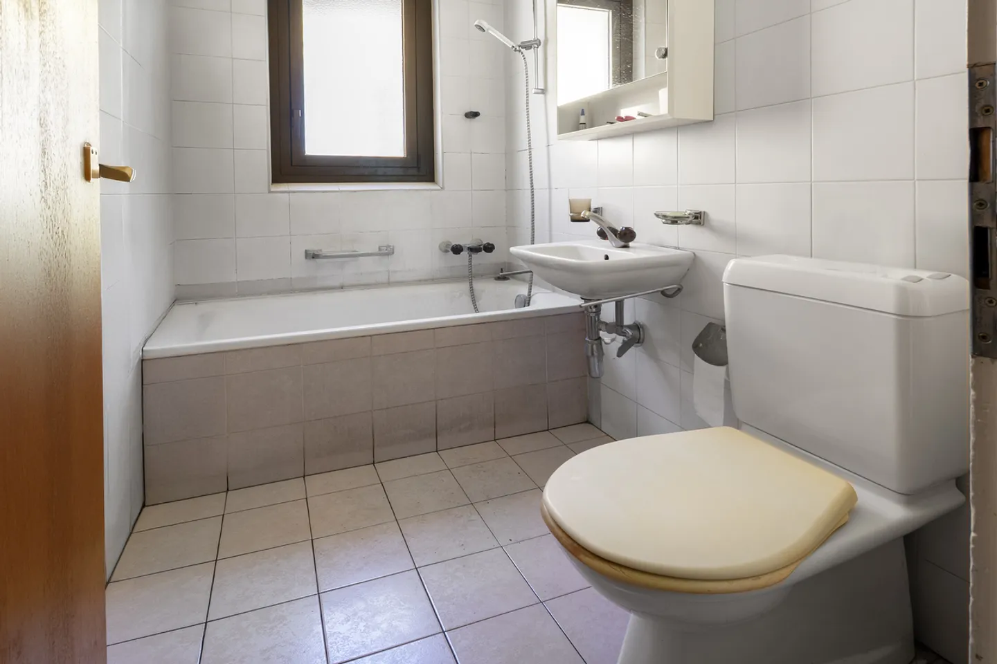 Casa con due appartamenti e potenziale di aumento di valore - Foto 6 di 10